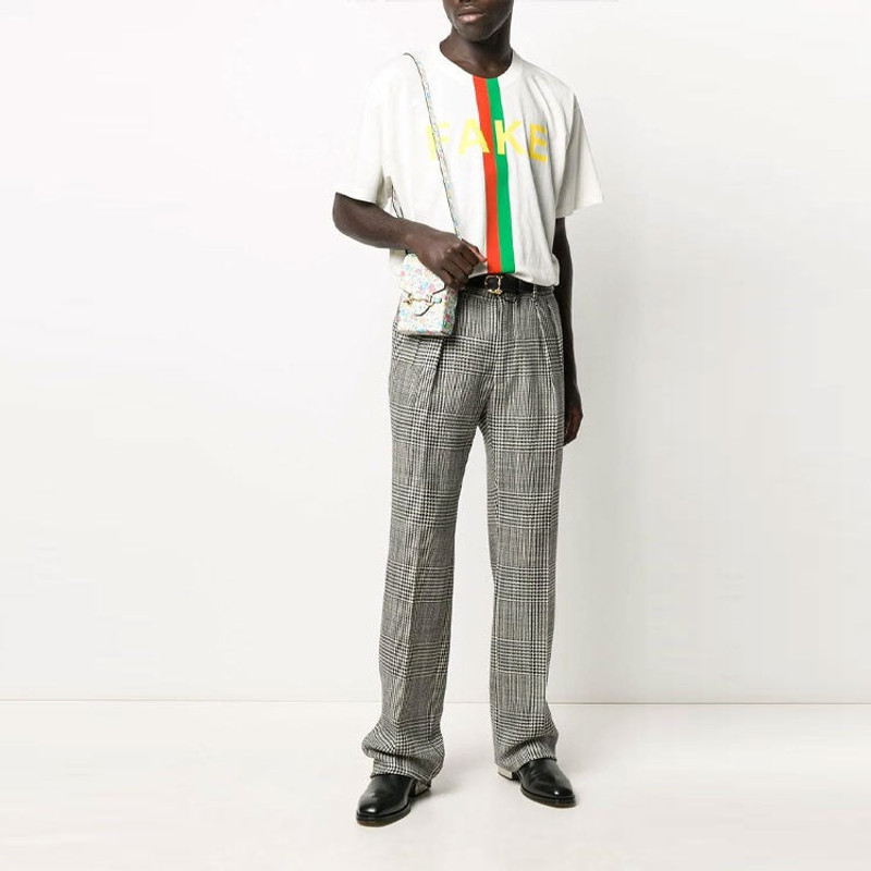 GUCCI Men's Gucci Fake/Not Alphabet Printing Large Short Sleeve White T-Shirt 616036-XJCXX-9095 outlook