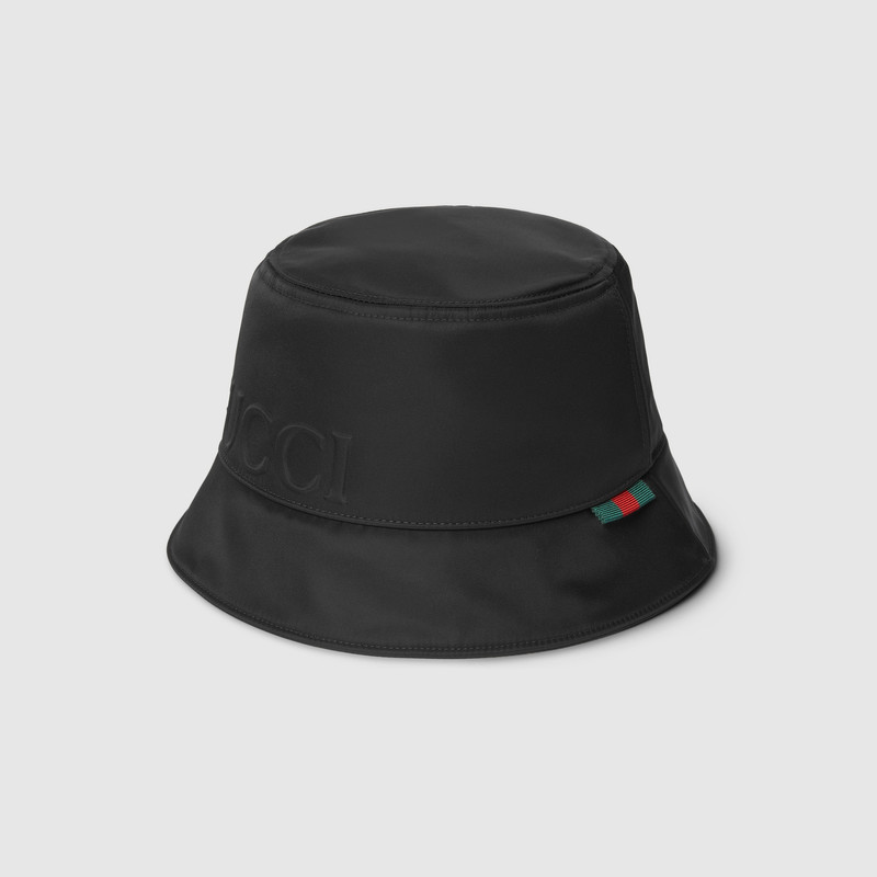 Nylon bucket hat with Gucci logo 1