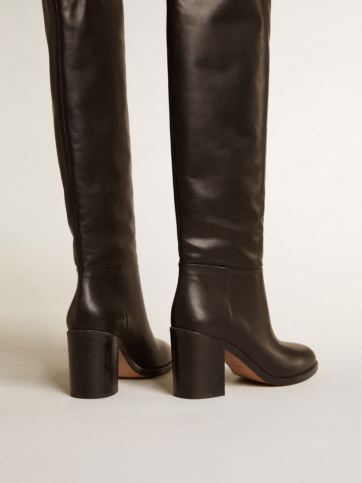 Vivienne knee-high boots in black leather - 5