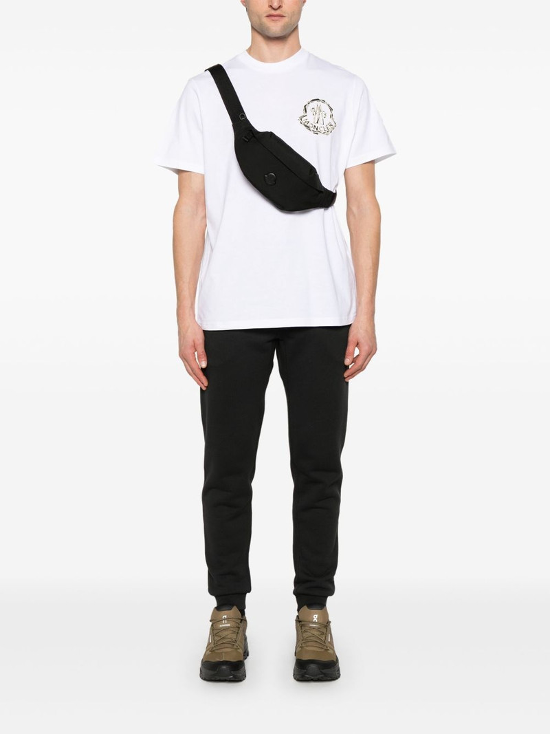 Moncler logo-print T-shirt outlook