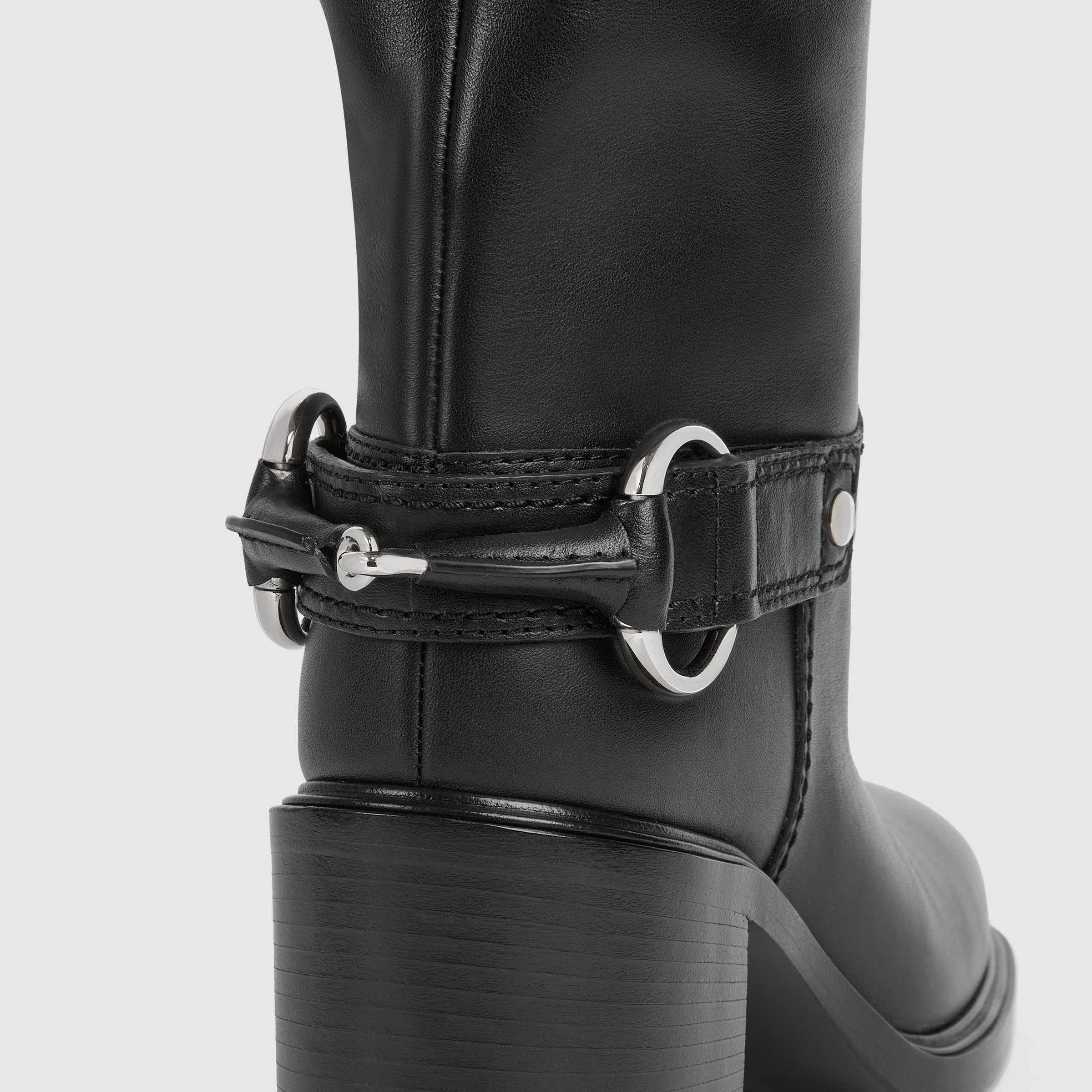 Women's mid-heel boot - 4