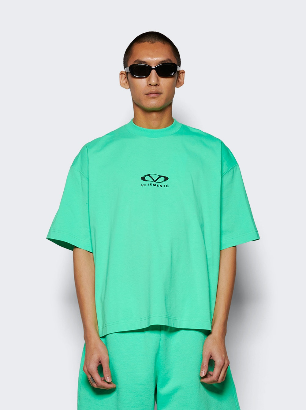 Oval Logo Cropped Tee Neon Green - 3