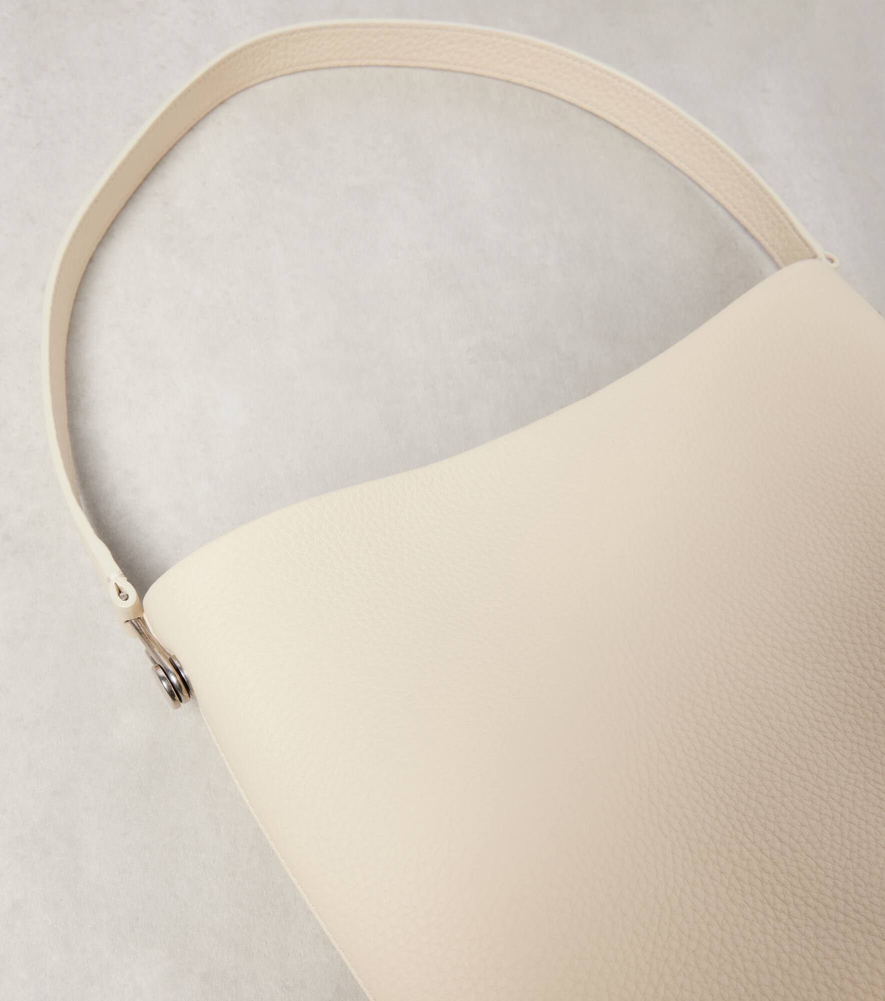 N/S Park Tote Medium leather shoulder bag - 6