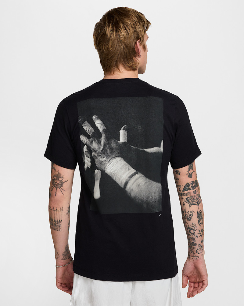 Nike Sportswear Men's T-Shirt 1