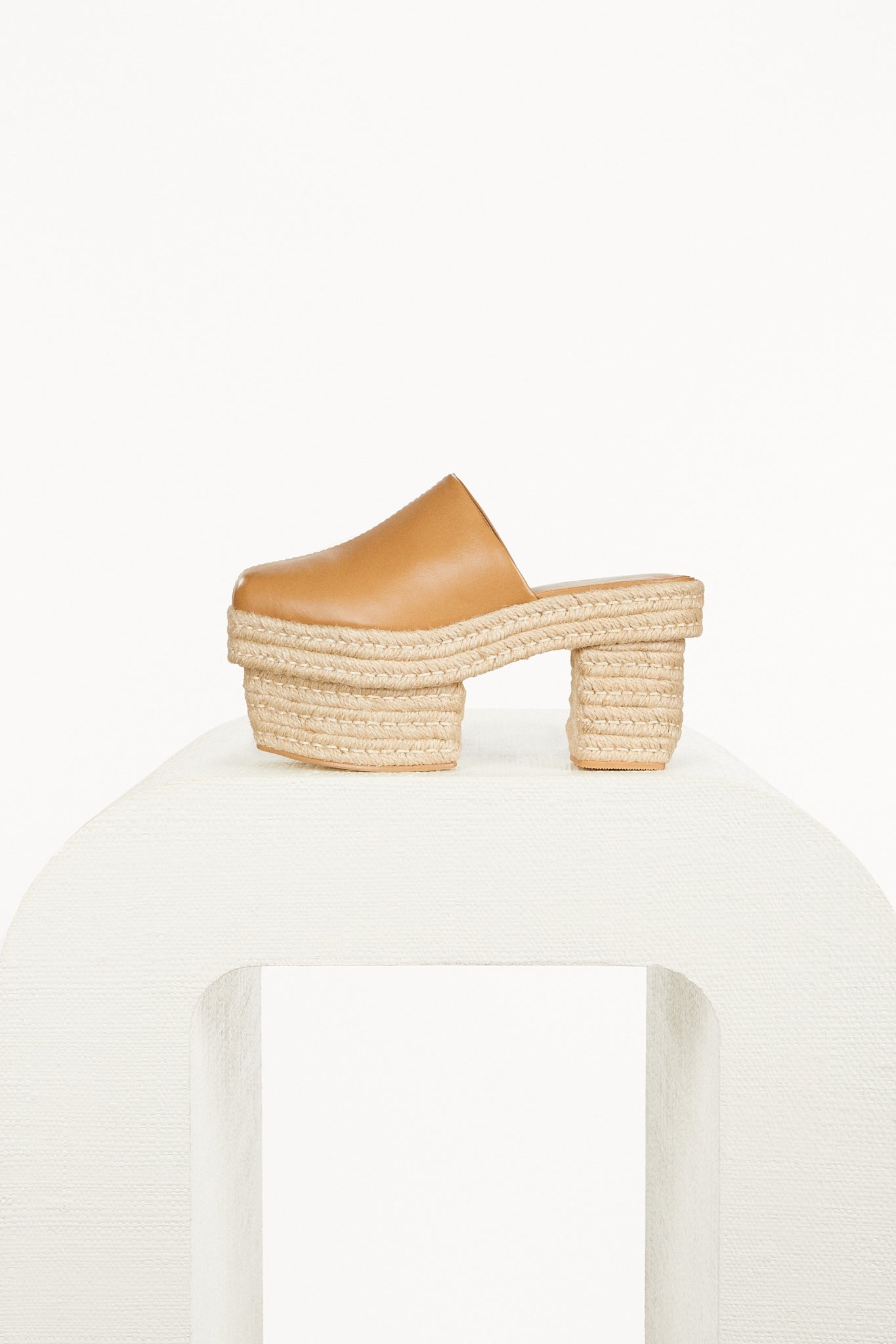 LEAH CLOG - 1