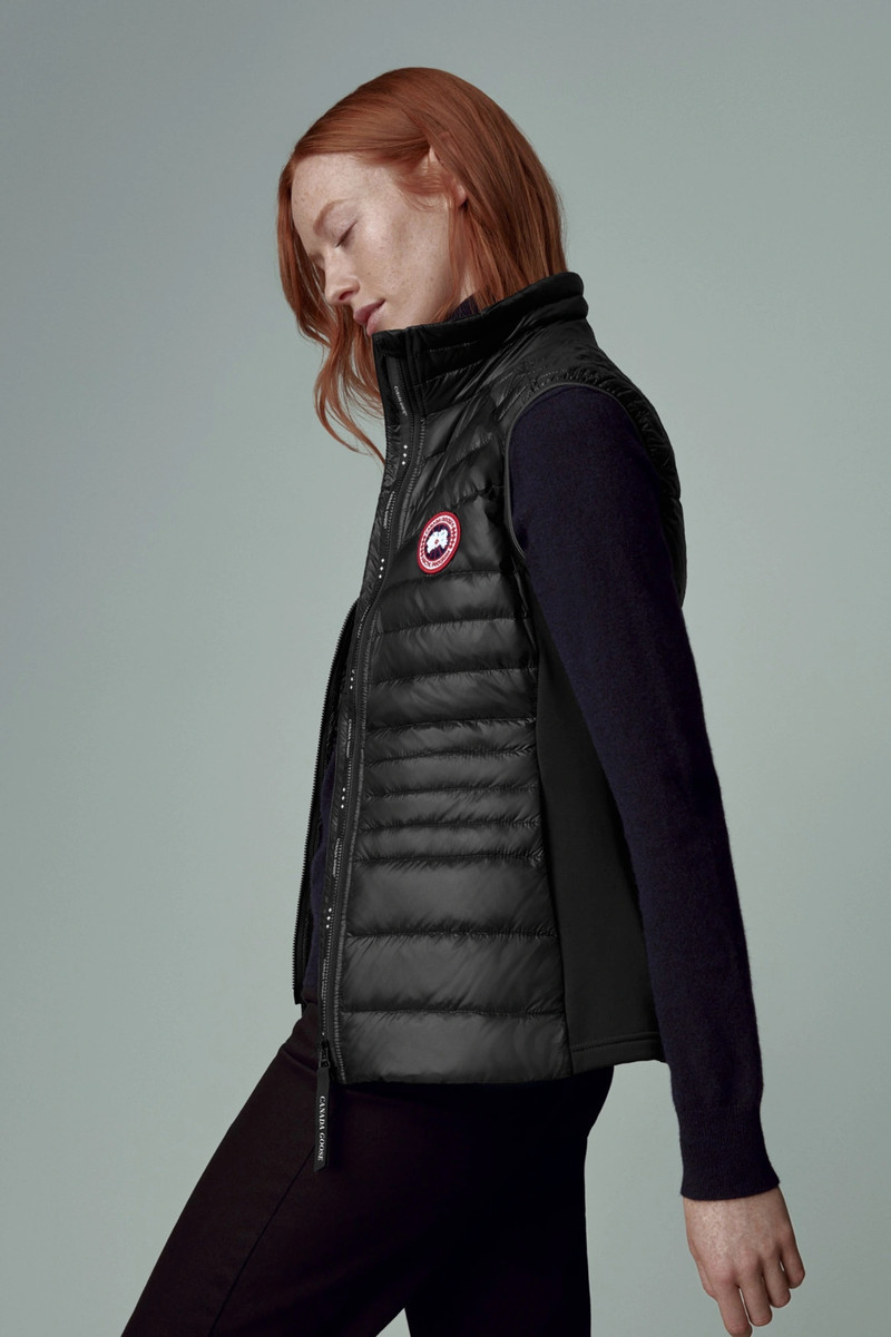 WOMEN’S HYBRIDGE LITE TECH DOWN VEST 4