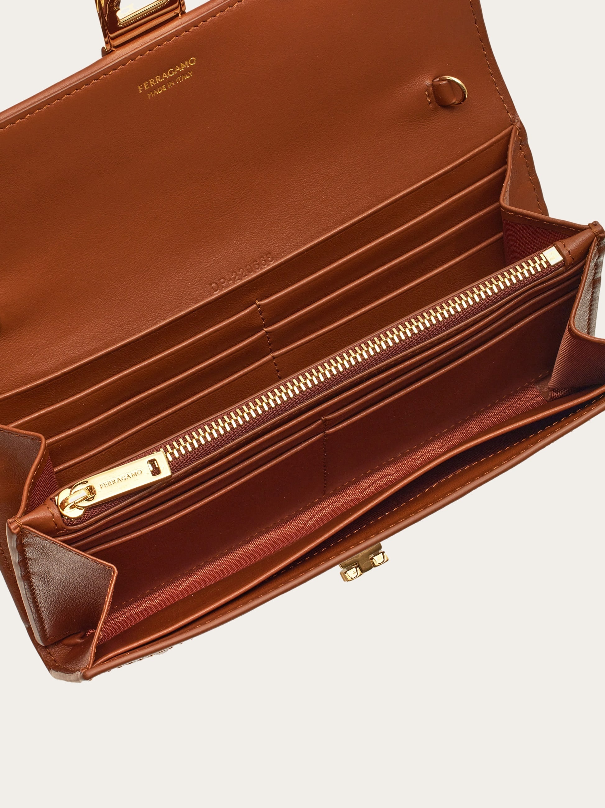 Hug wallet with strap - 4
