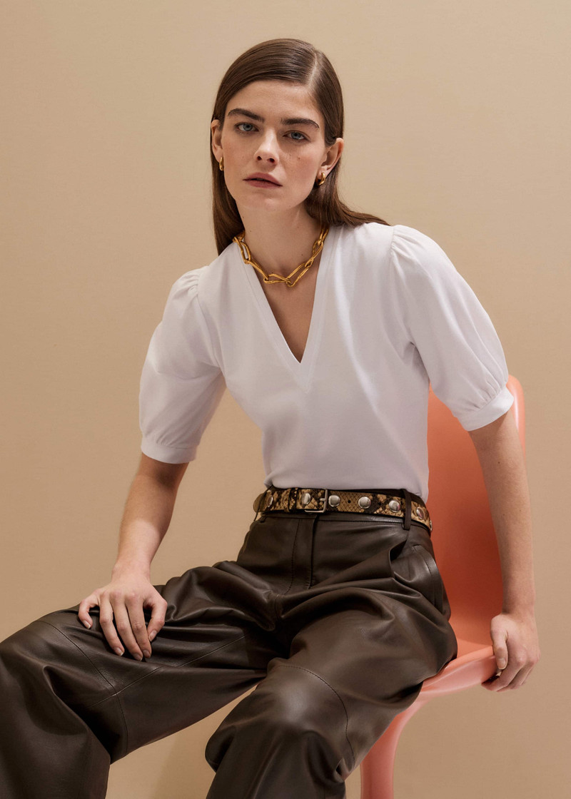 Feminine Sleeve Tee 1