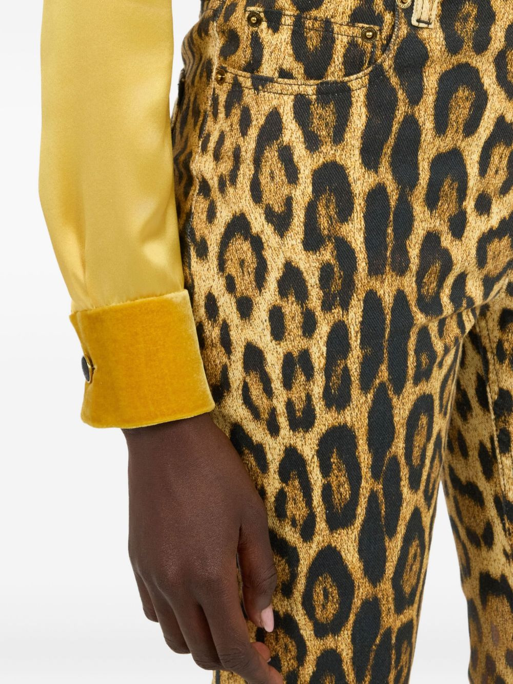 jaguar-print flared jeans - 5