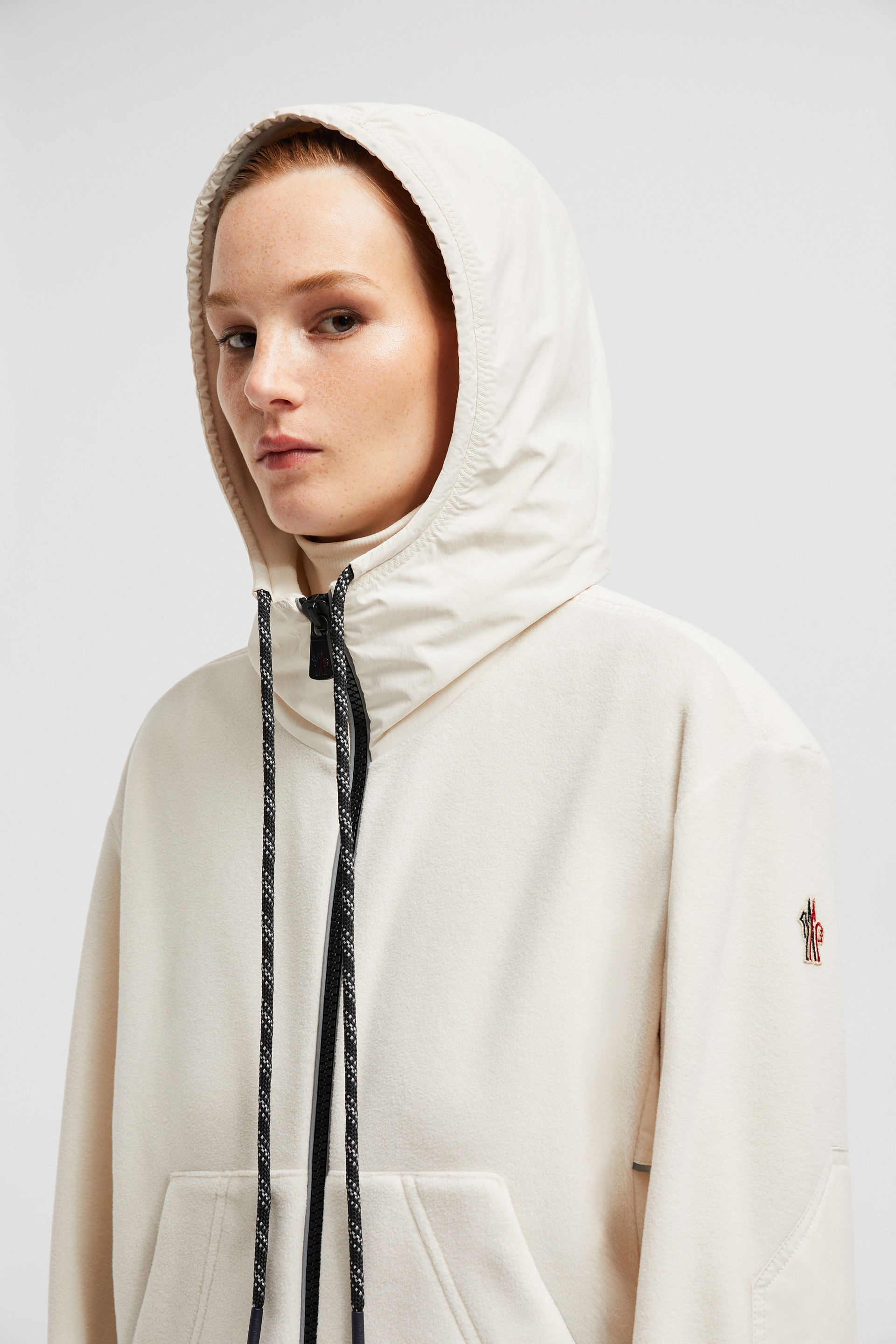 【MONCLER】REVERSIBLE FLEECE ZIP-UP HOODIE フーディ Moncler Zip-Up Hoodie | REVERSIBLE