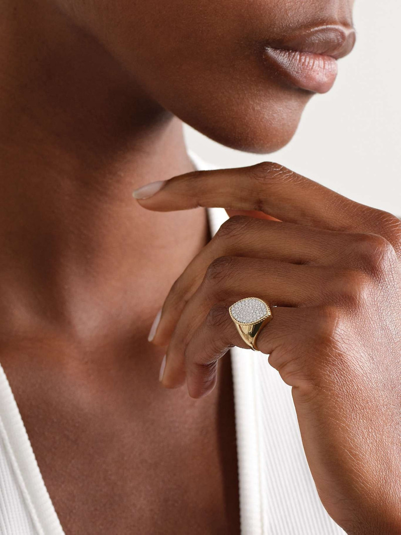 Yvonne Léon Chevalière Marquise 18-karat gold diamond ring Silver outlook