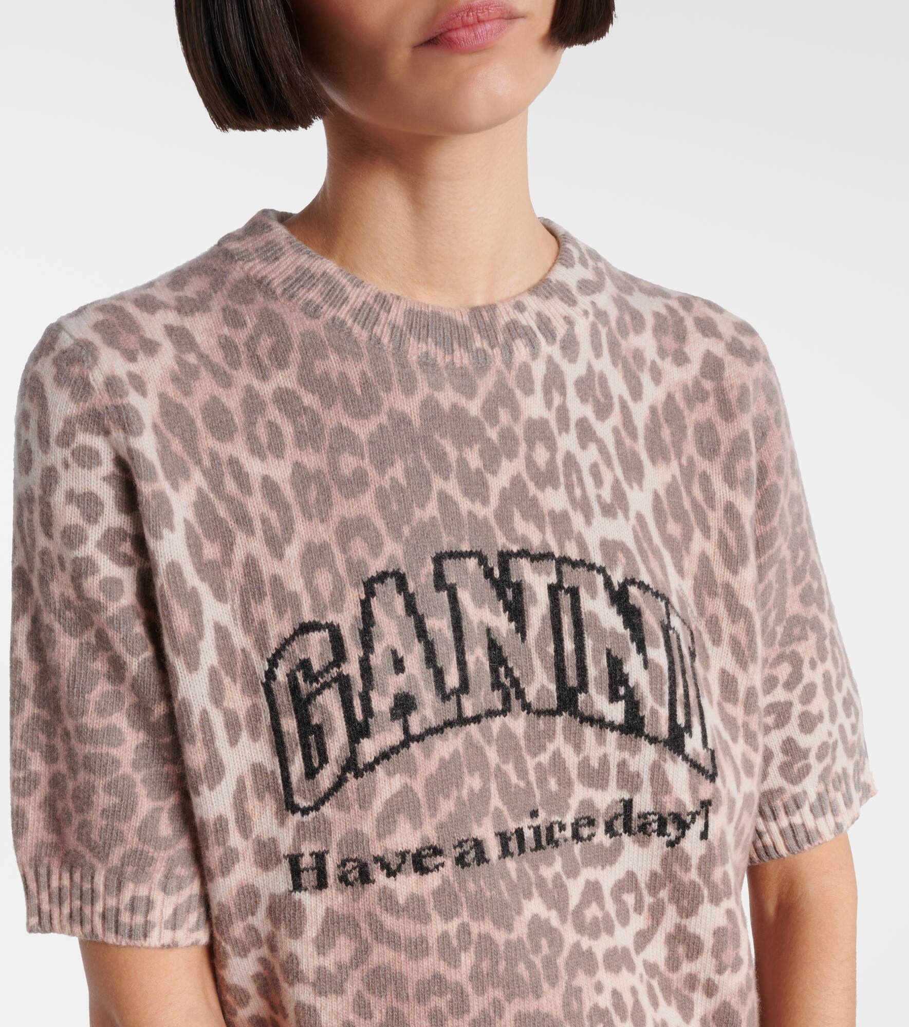 Logo leopard-print wool-blend top - 4