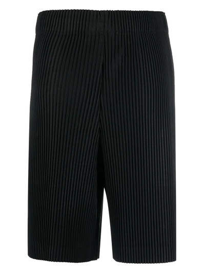 ISSEY MIYAKE fully-pleated bermuda shorts outlook