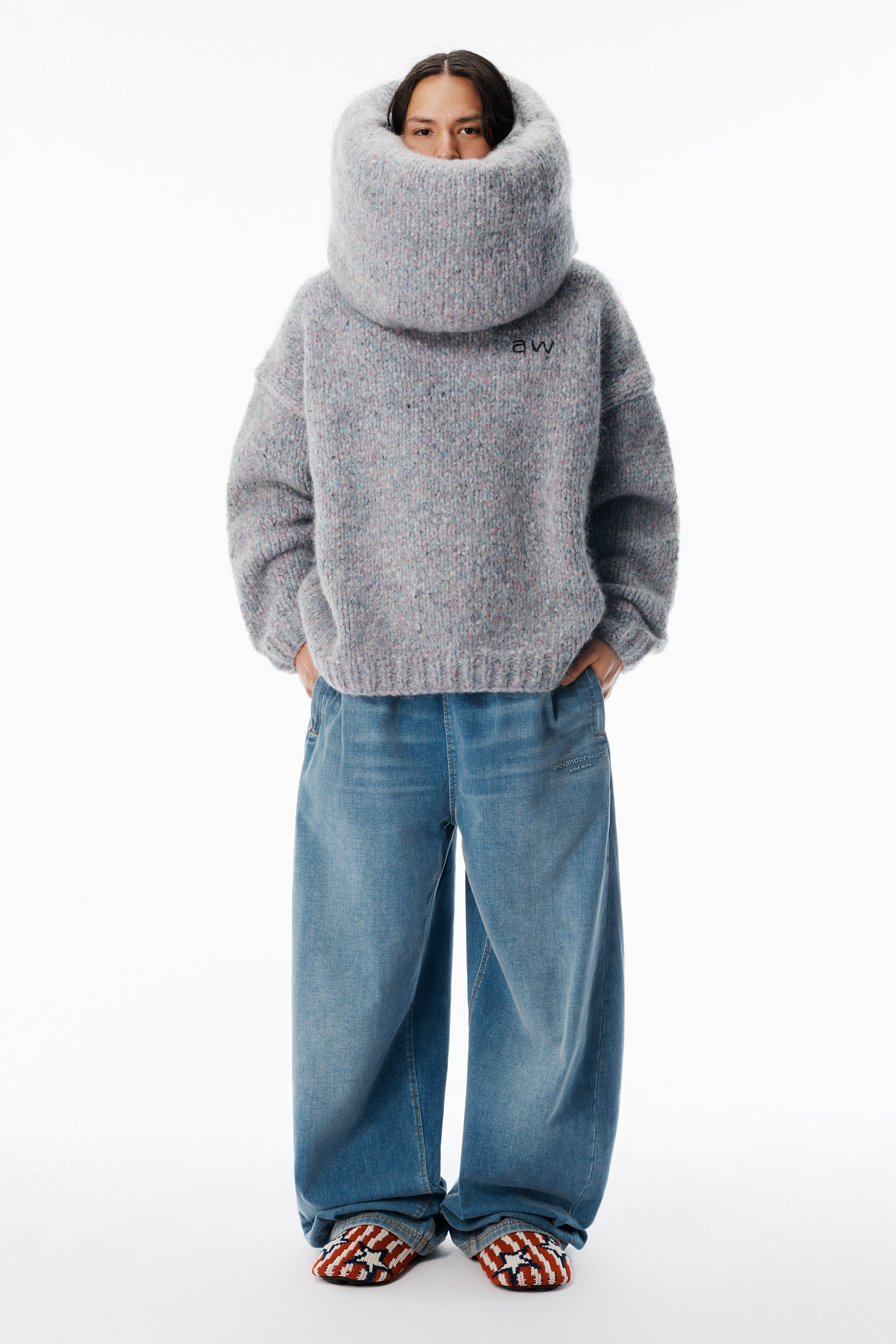 Grey Oversized Pullover with Hand-Crochet Logo - 5
