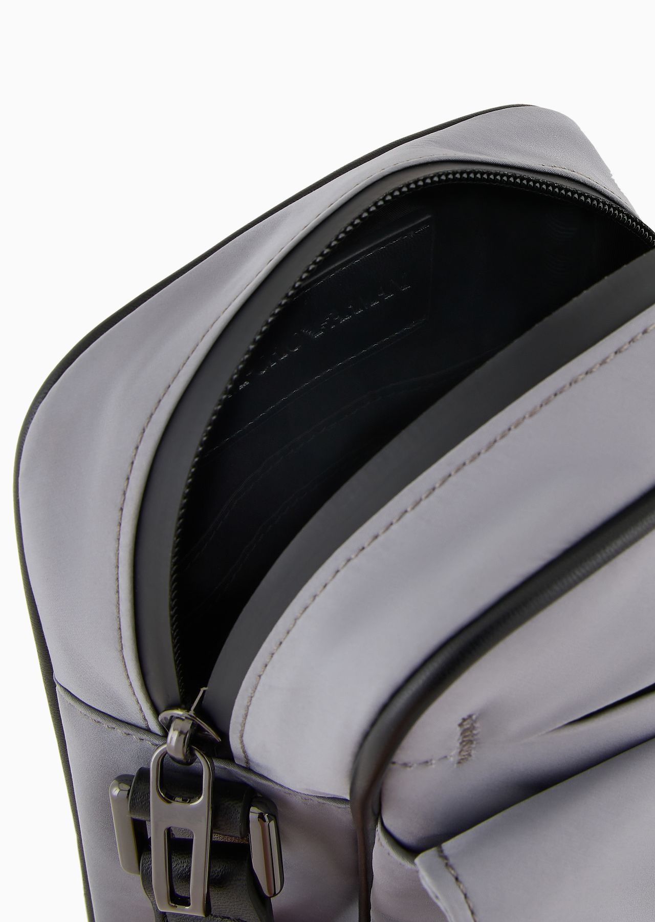 Travel Essentials nylon tech case - 4