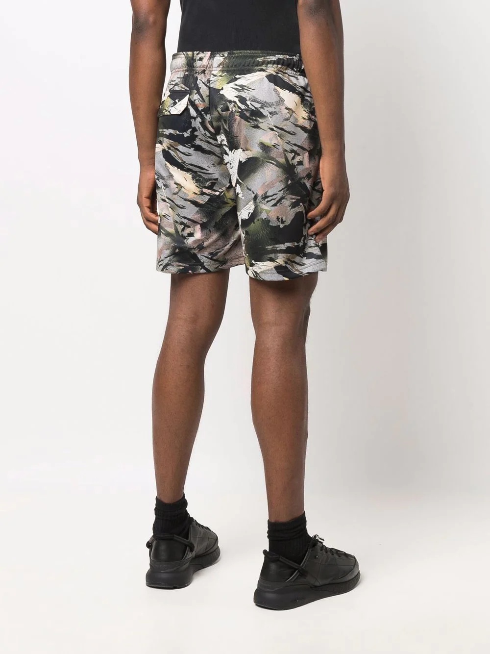 dry fit camouflage pattern shorts - 4