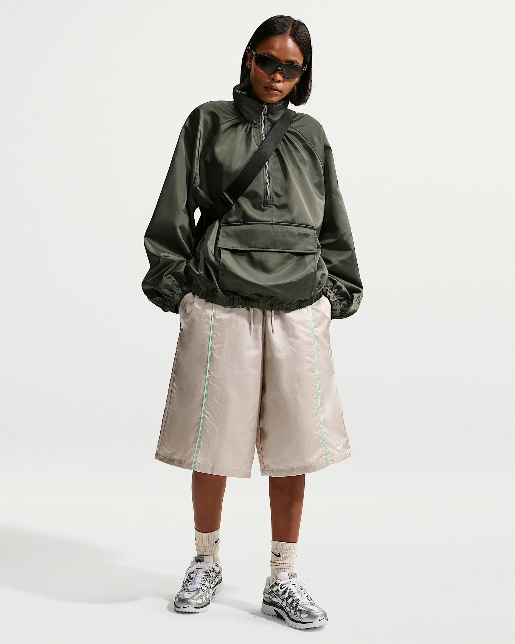 Nike Sportswear Women's Loose Mid-Rise Woven Shorts - 1
