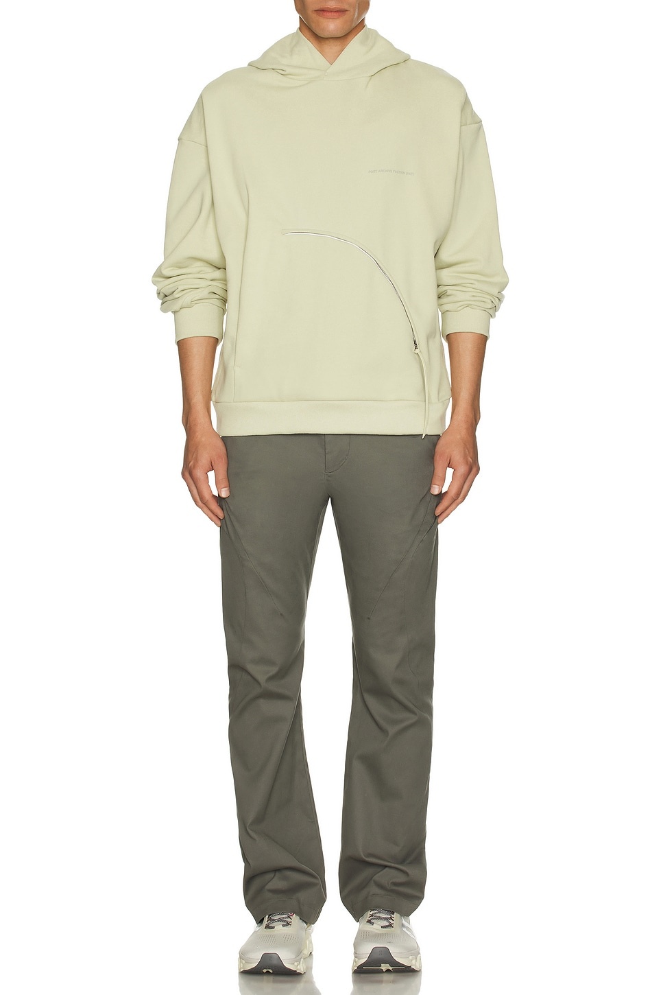 8.0 Hoodie Center - 4