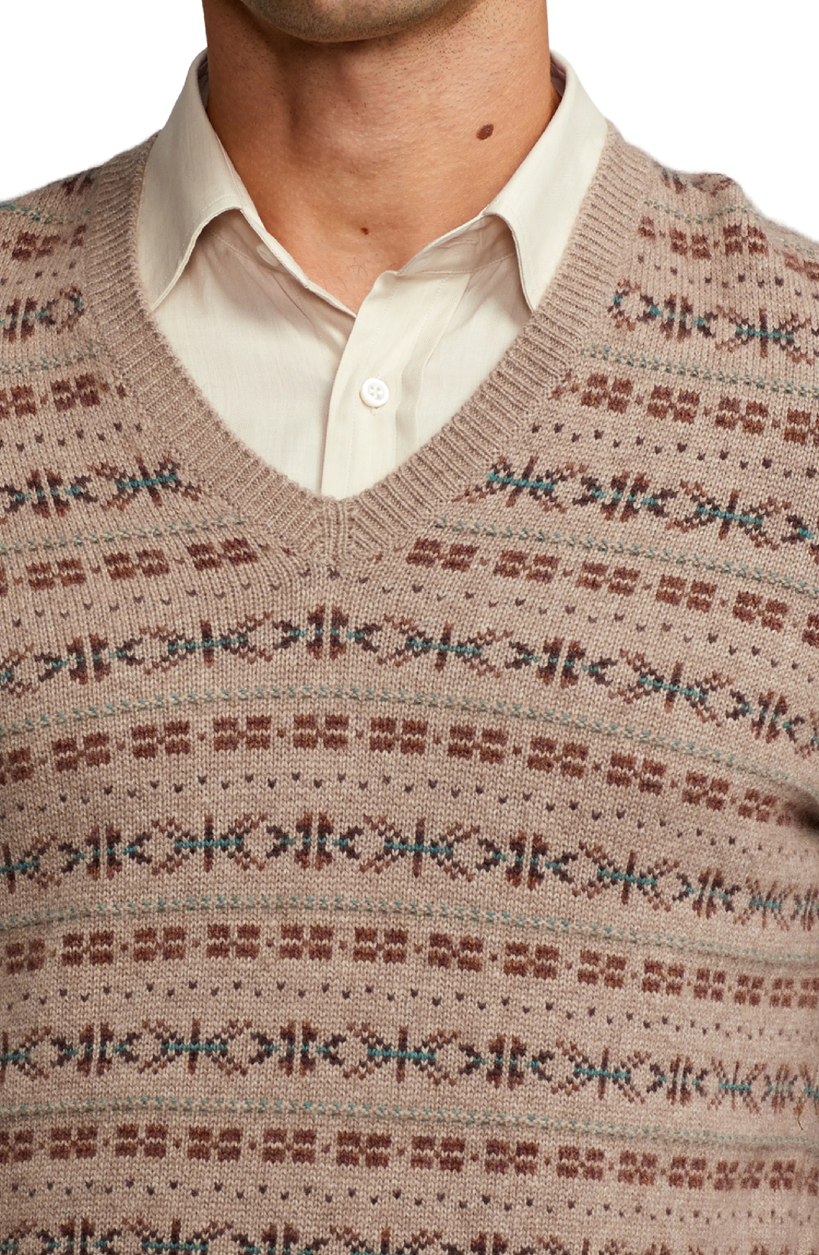 Fair Isle Cashmere V-Neck Sweater - 4