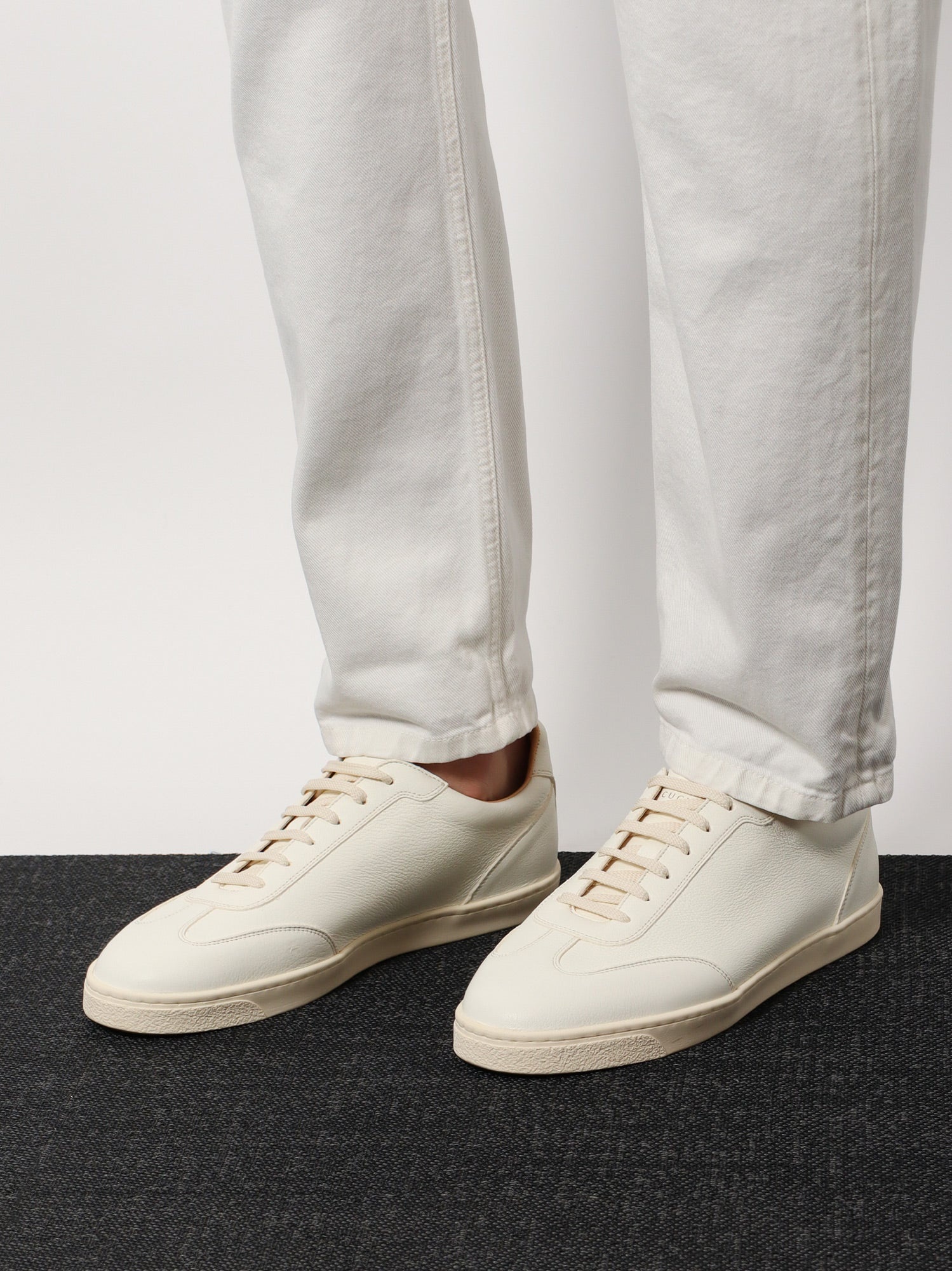 スニーカー BRUNELLO CUCINELLI Leather sneakers with back logo print Brunello Cucinelli Leather sneakers with back logo print