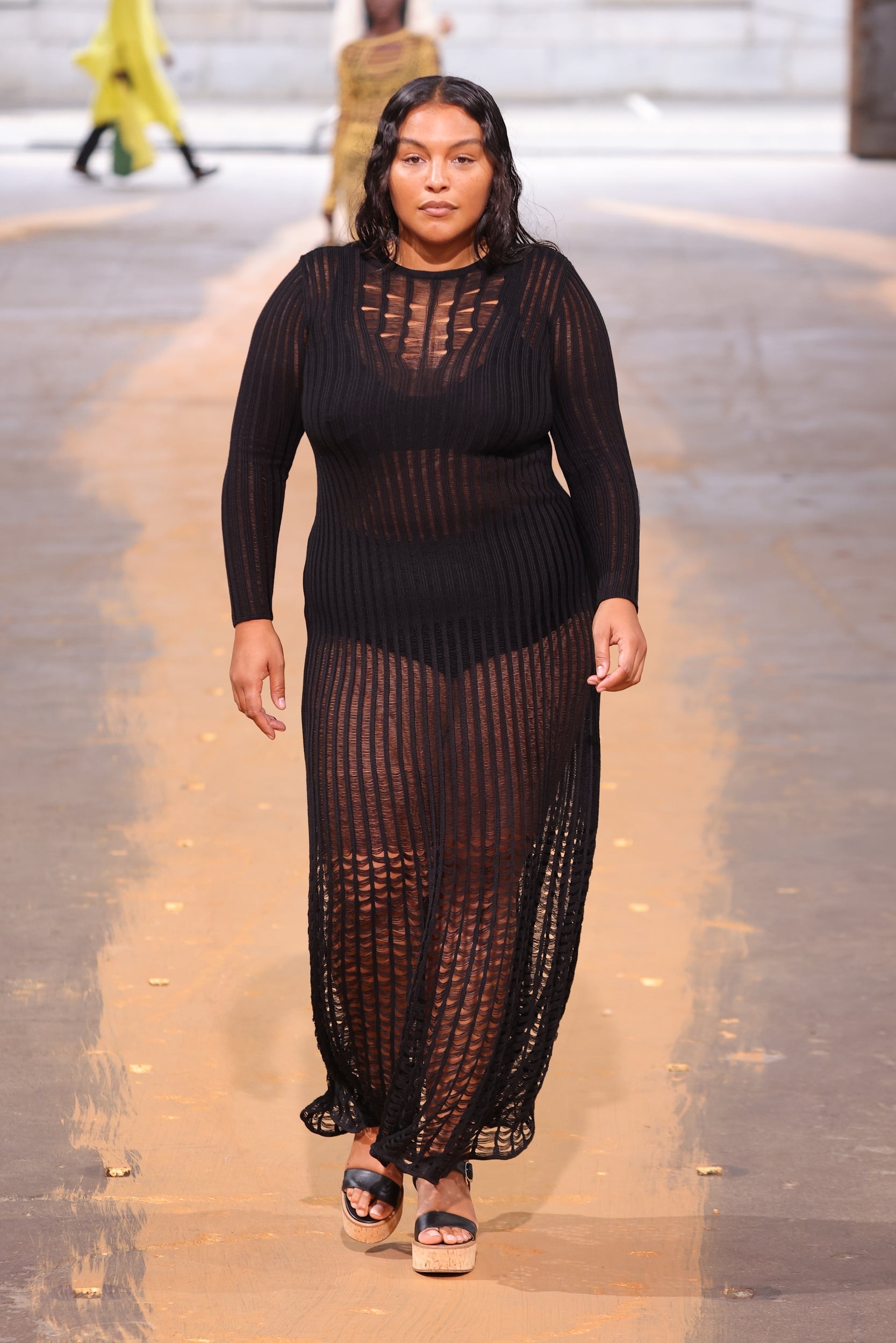 Maia Dress in Shappe Silk - 2