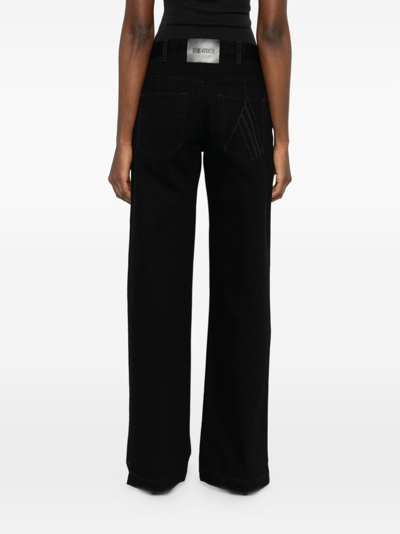 straight-leg jeans 4