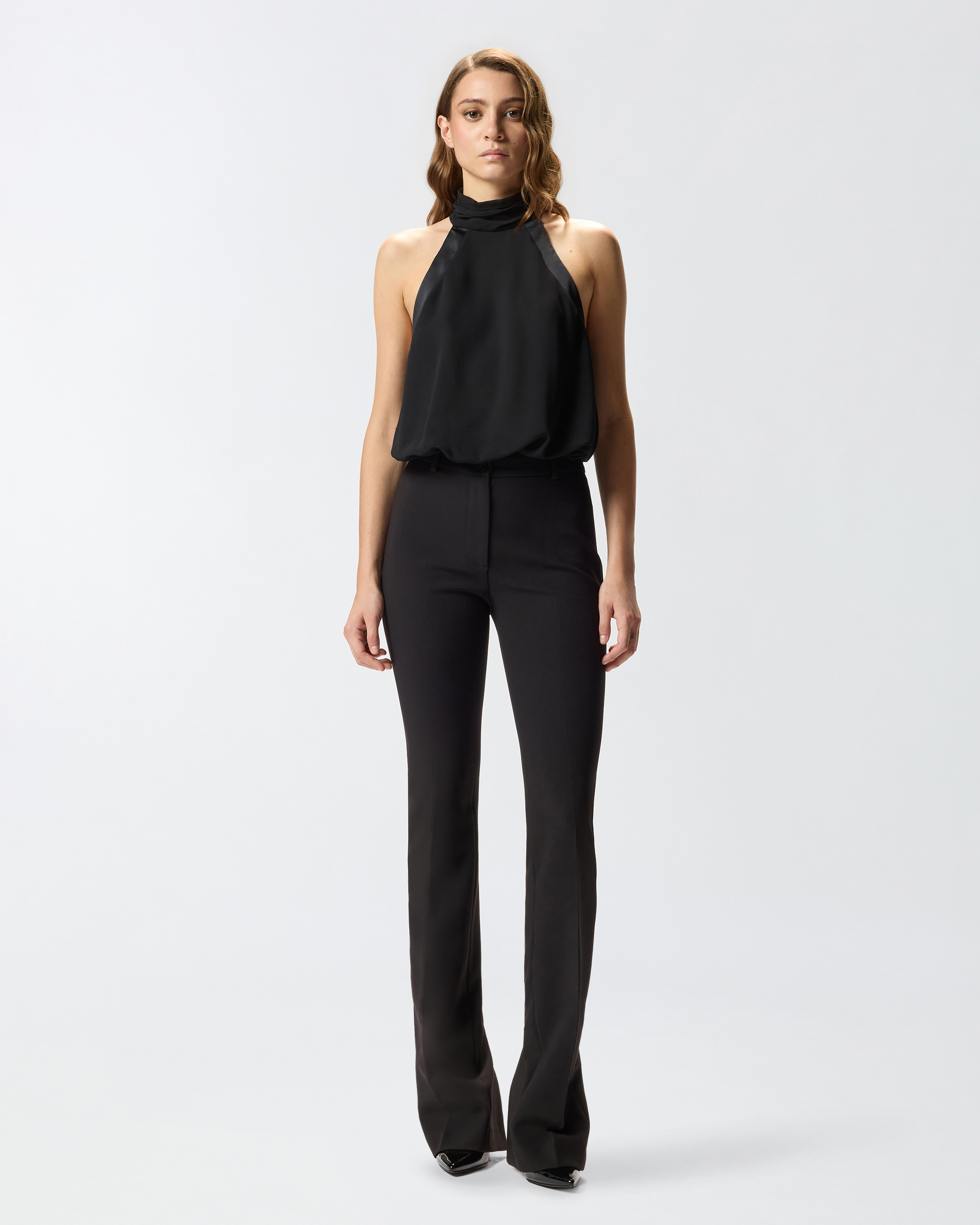 HALTERNECK TOP WITH REAR OPENING - 3