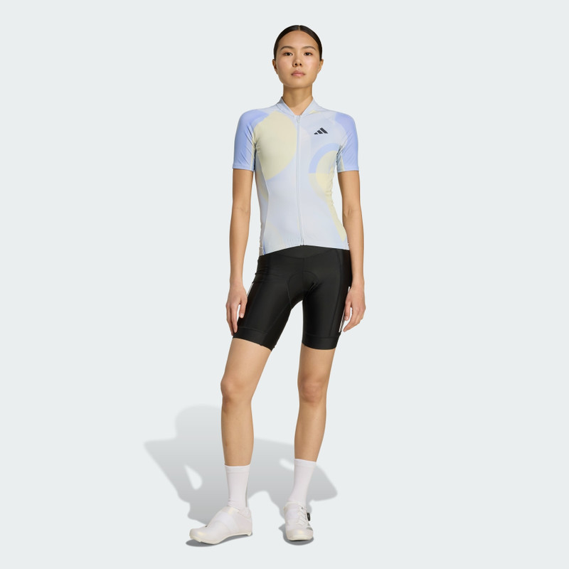 Essentials 3-Stripes Light In Motion Graphic Jersey 5