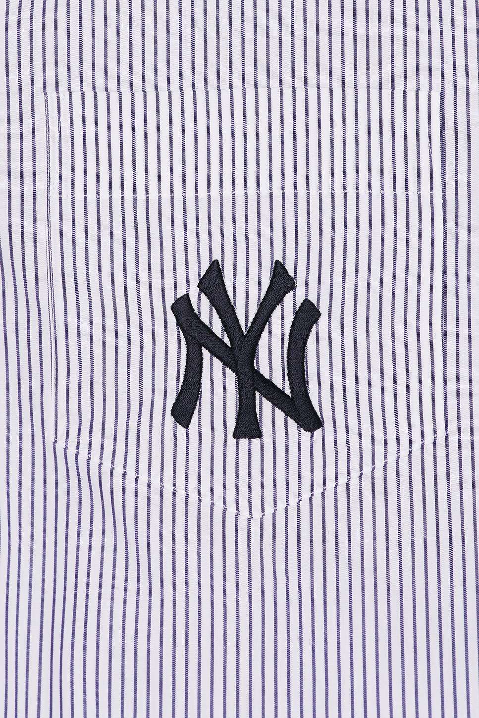 Yankees Serif Oversized Shirt - 3