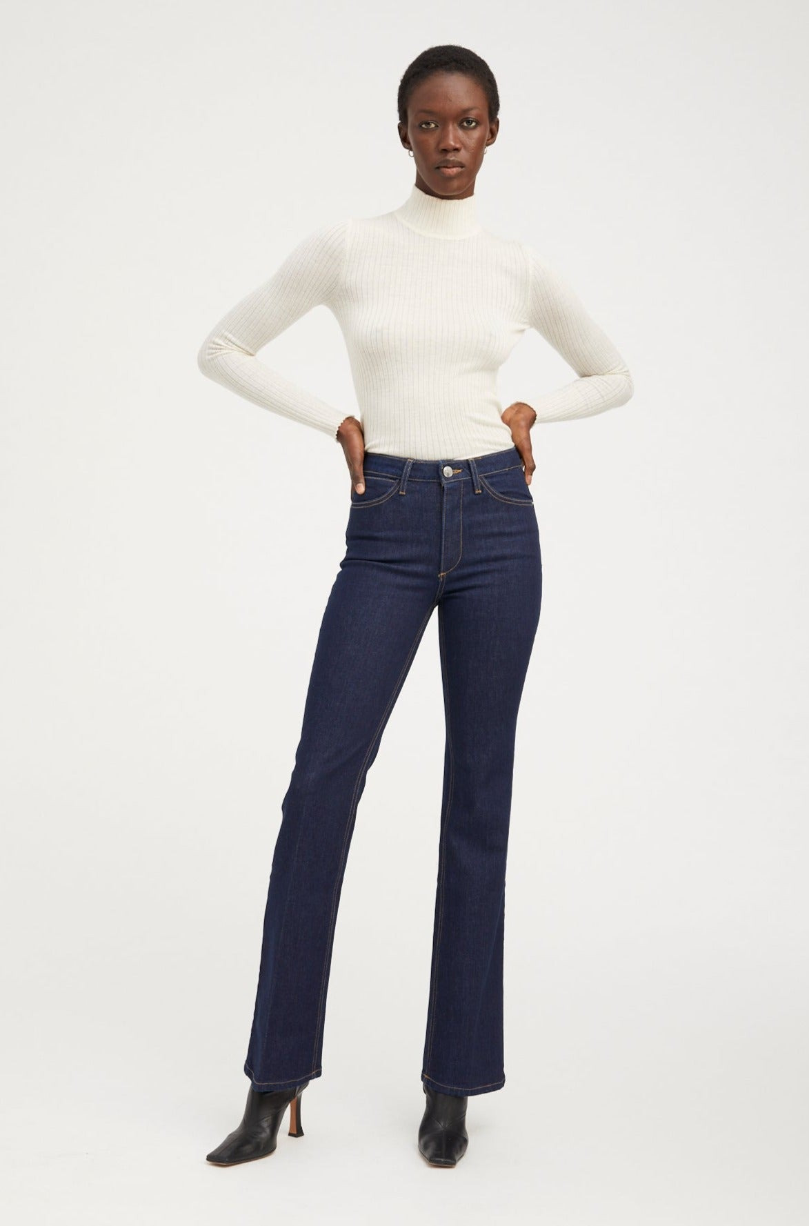 JOAN MICRO FLARE DENIM - 3