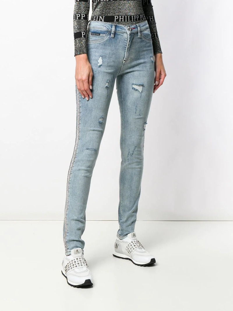 distressed skinny jeans 3