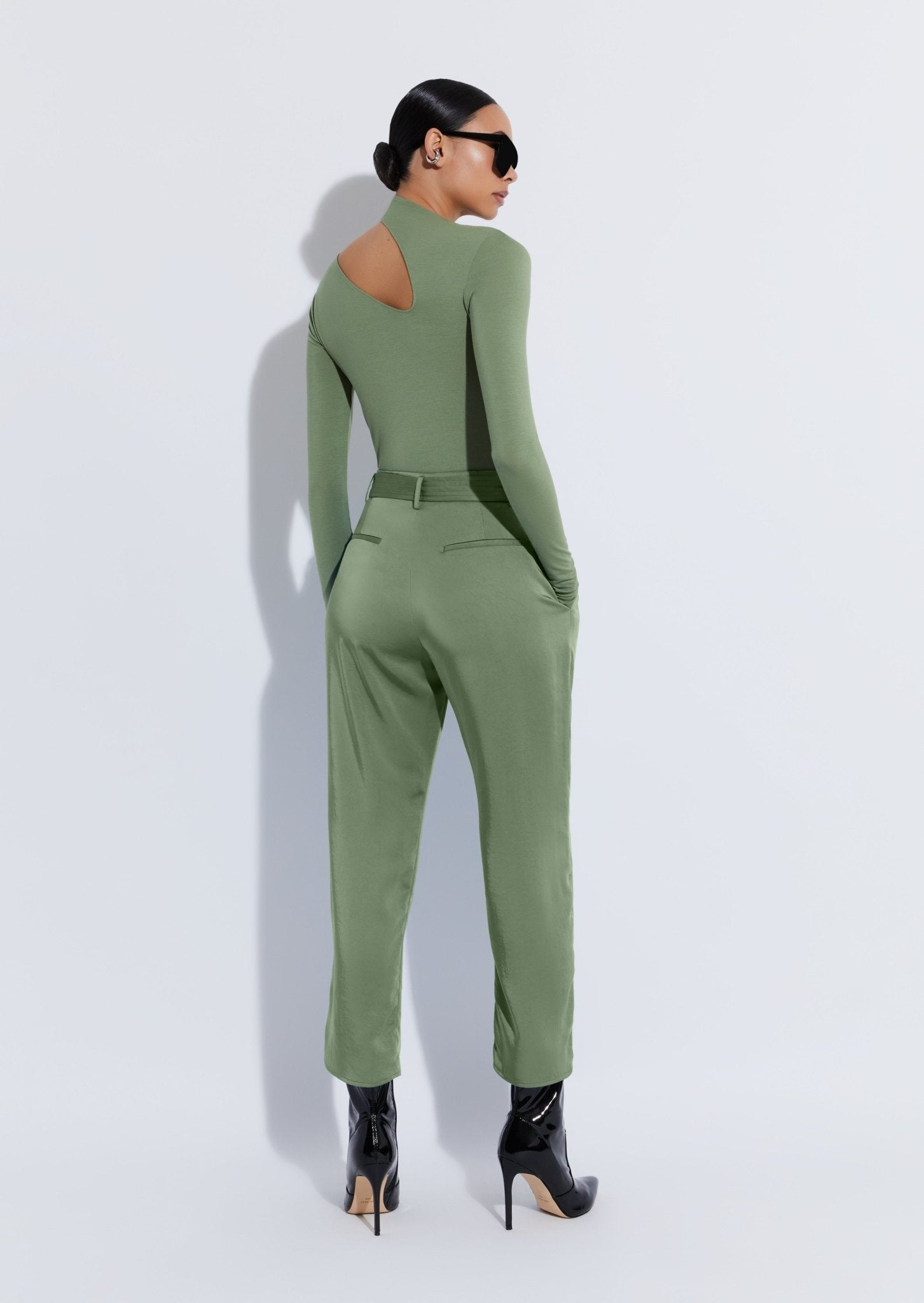 Satin Belted Cropped Pant - 3