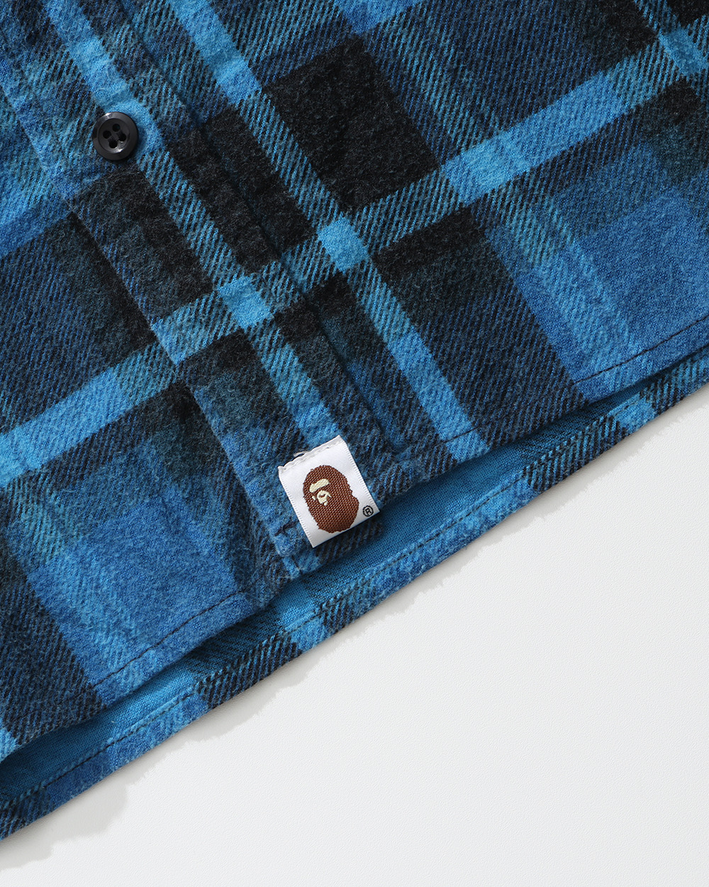 A BATHING APE - 6