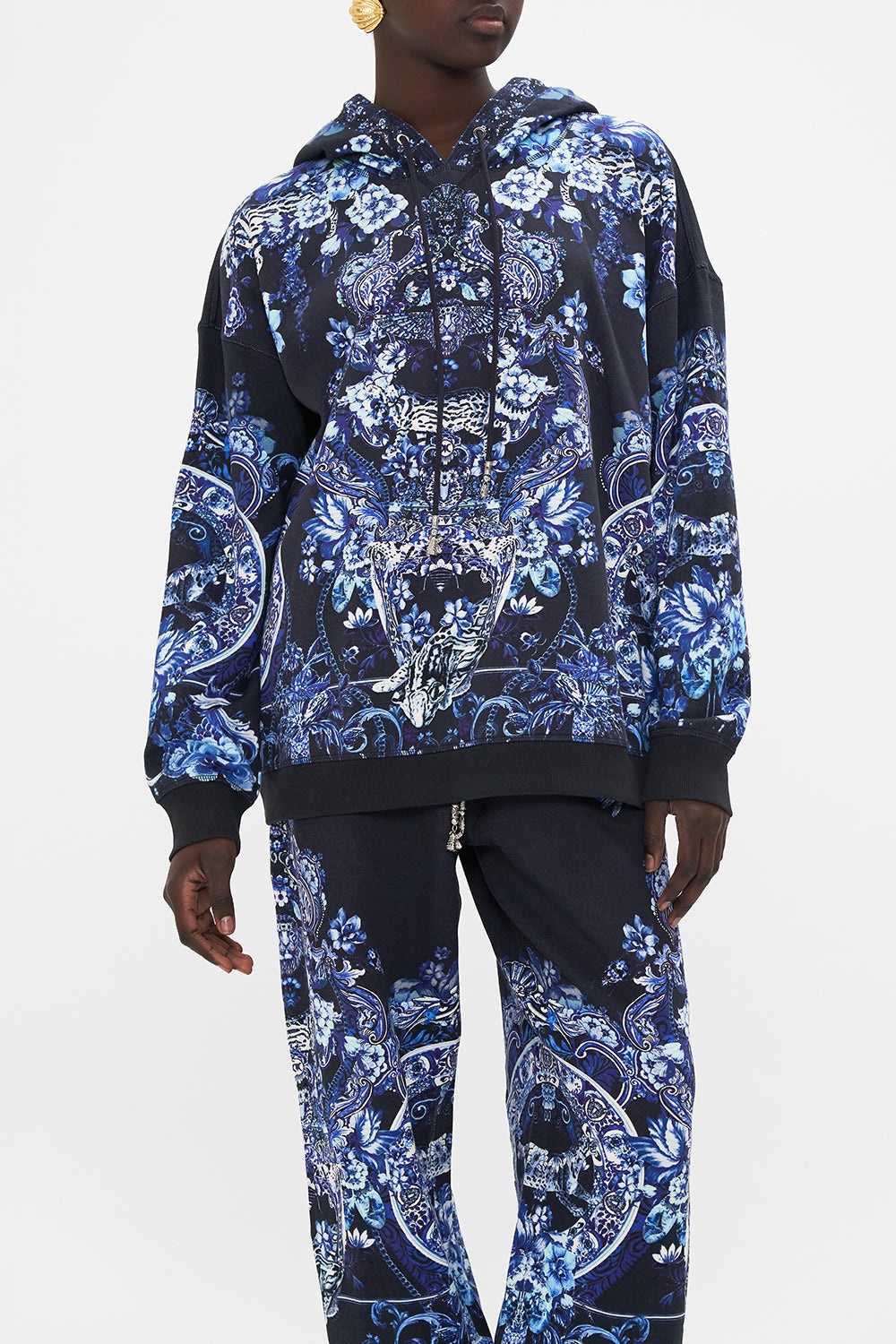HOODY WITH POCKETS - 5