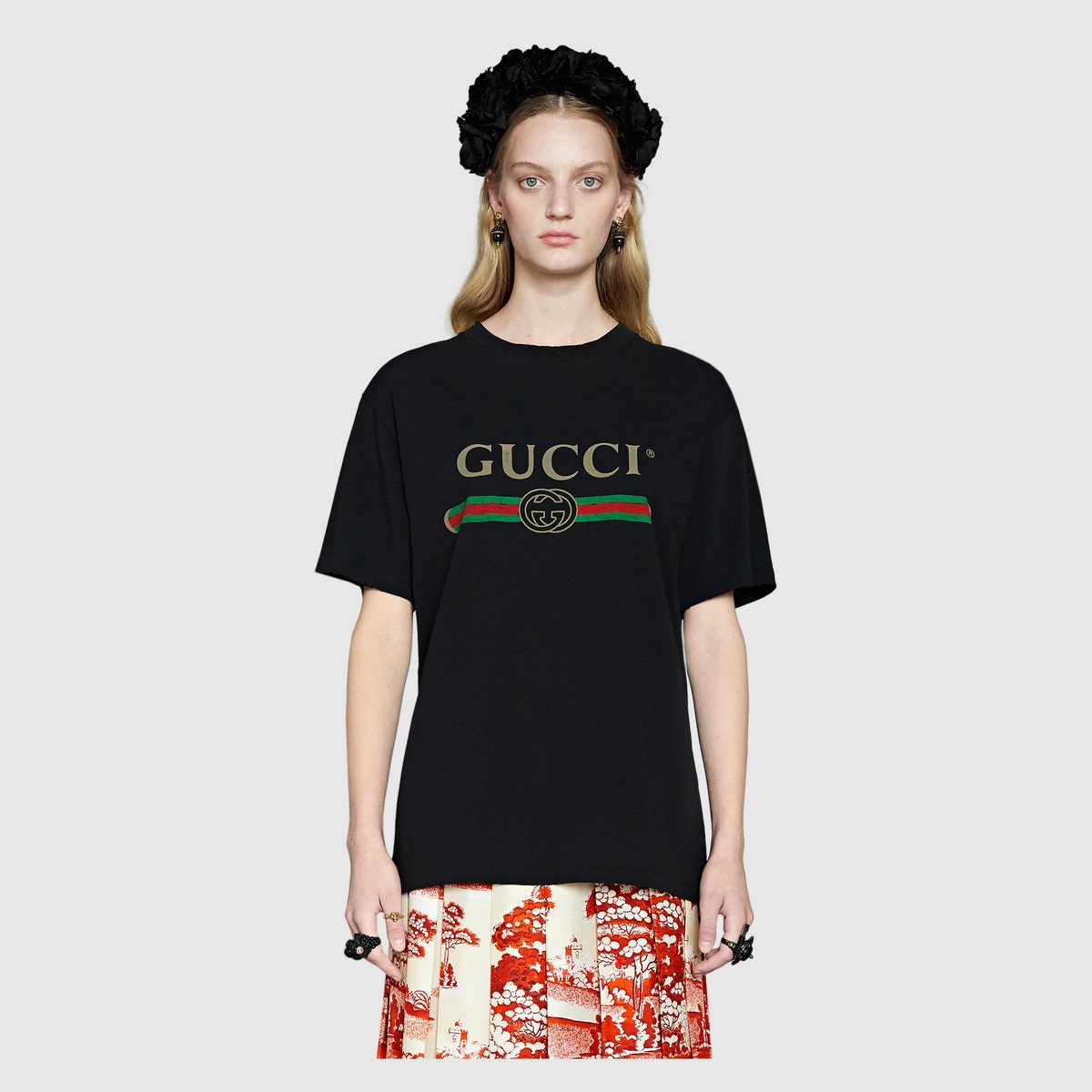 Oversize T-shirt with Gucci logo - 4