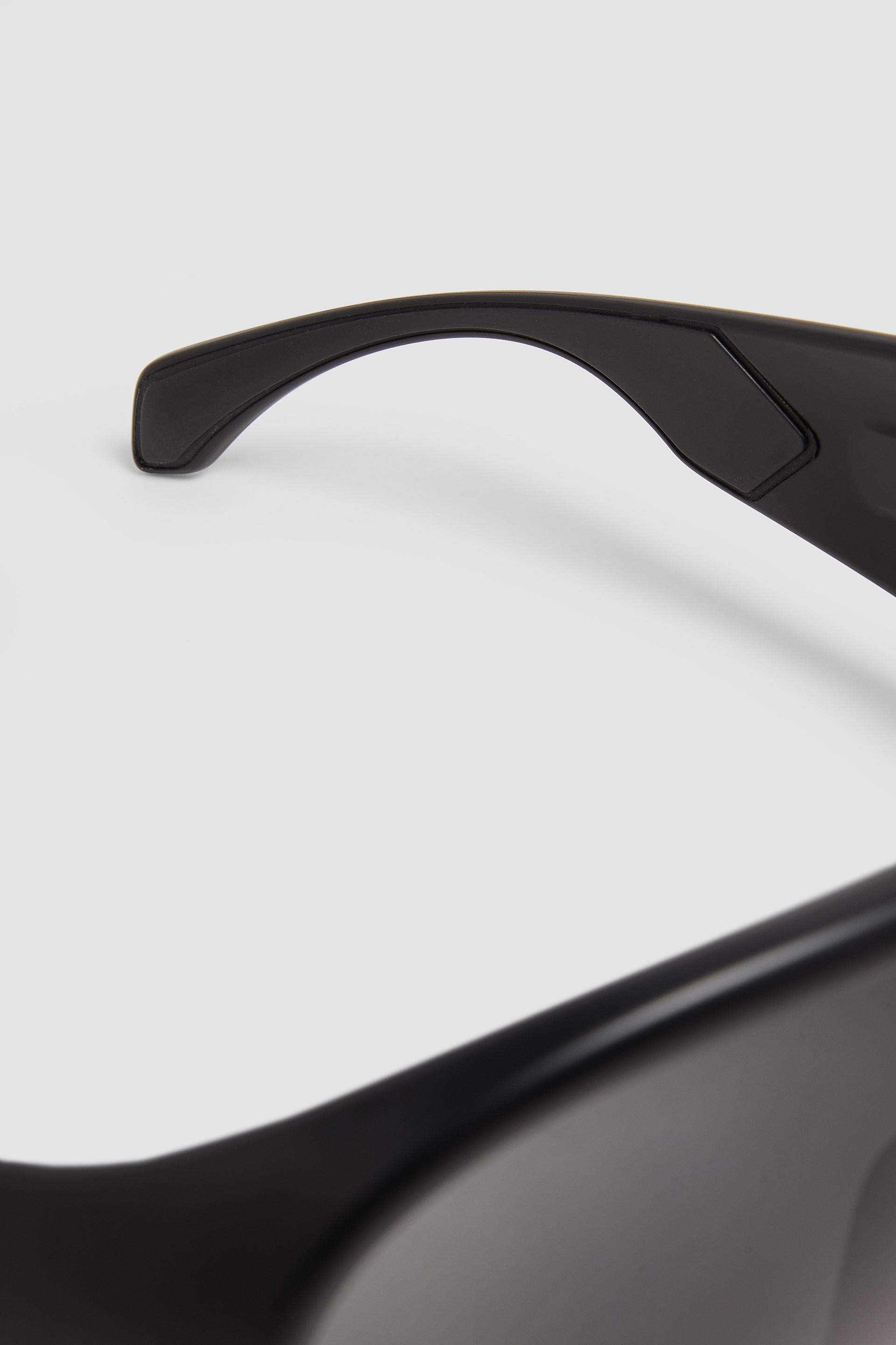 Cloche Pilot Sunglasses - 7