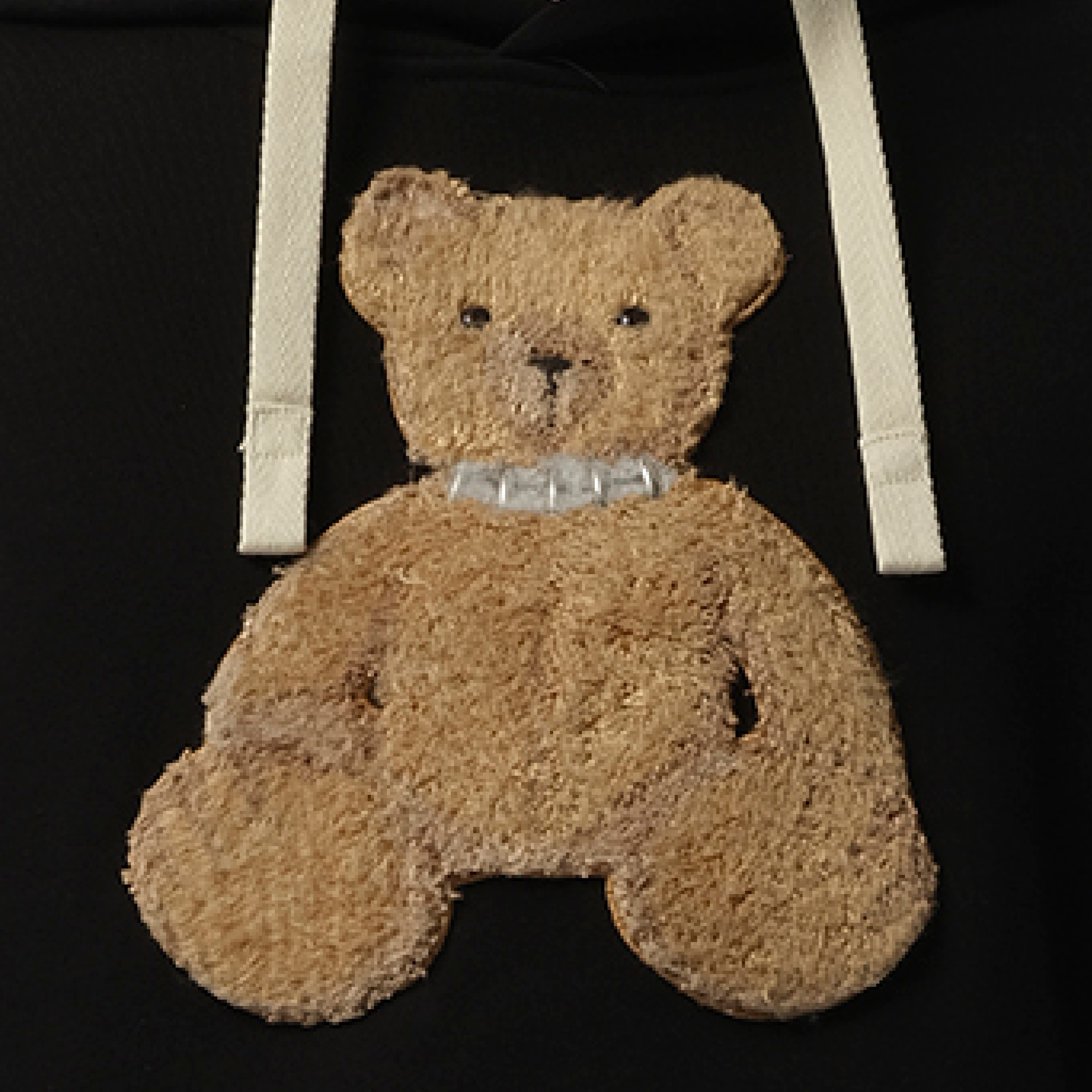 Bear in Mind Hoodie in Black/Brown - 3