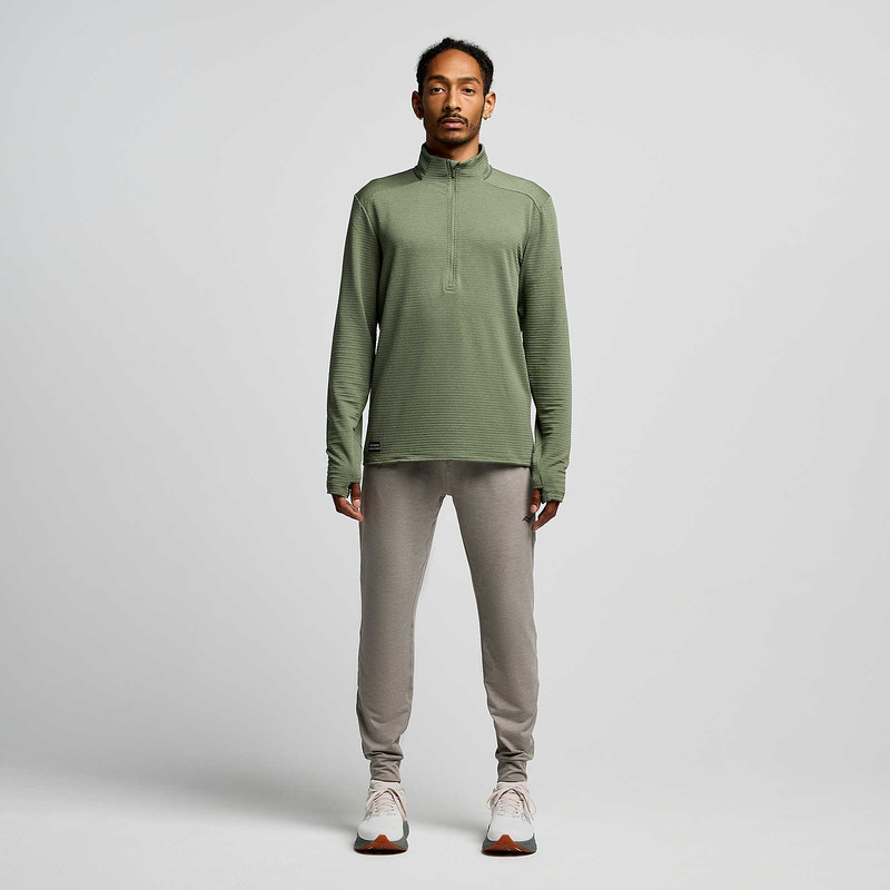 Saucony Triumph 3D 1/2 Zip outlook