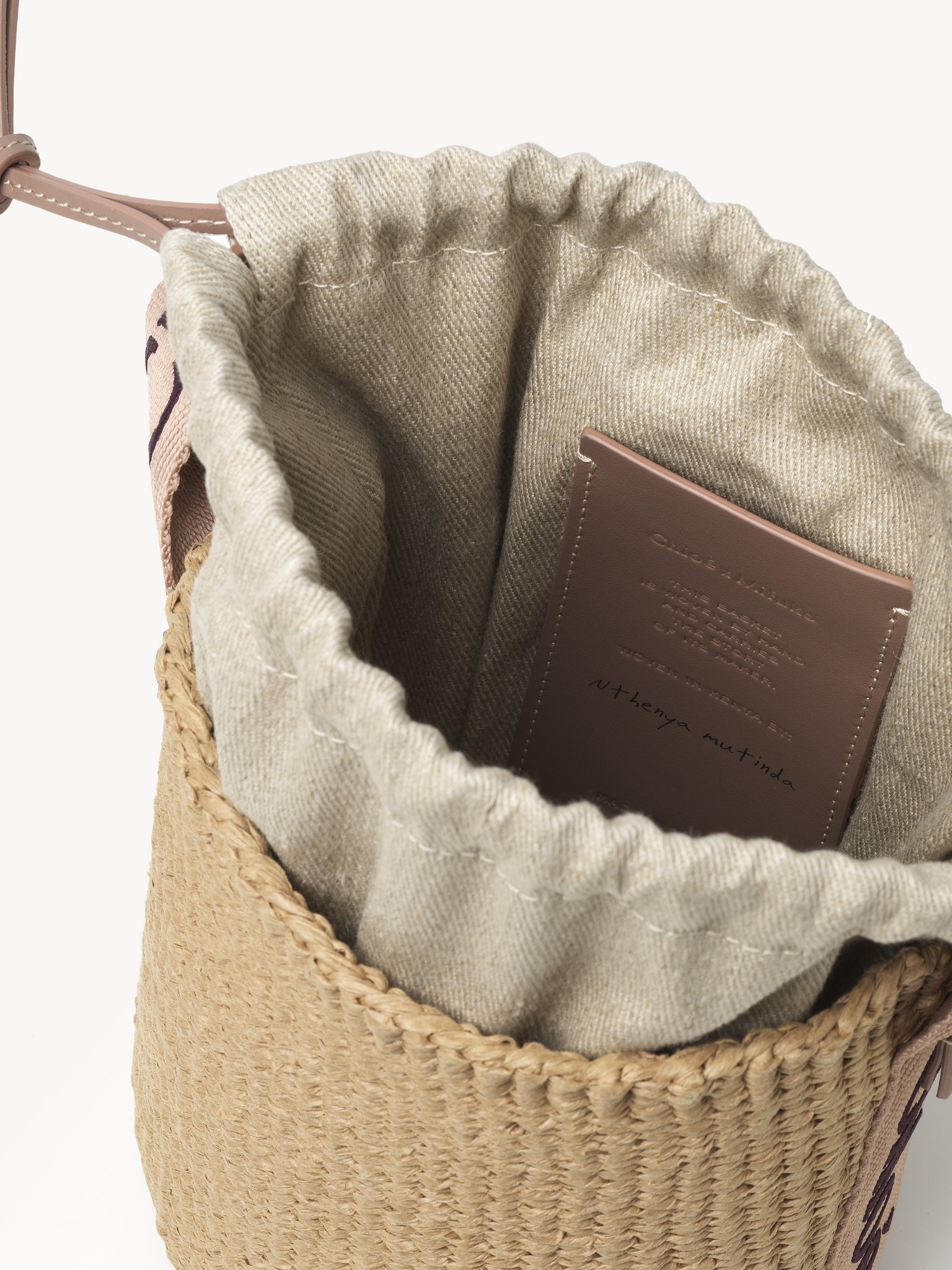 SMALL WOODY BASKET IN NATURAL FIBERS - 4