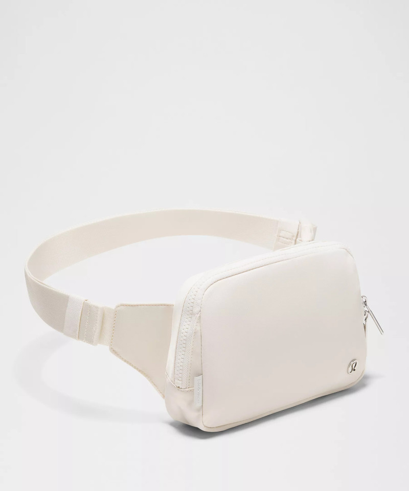 Everywhere Belt Bag Large 2L 4