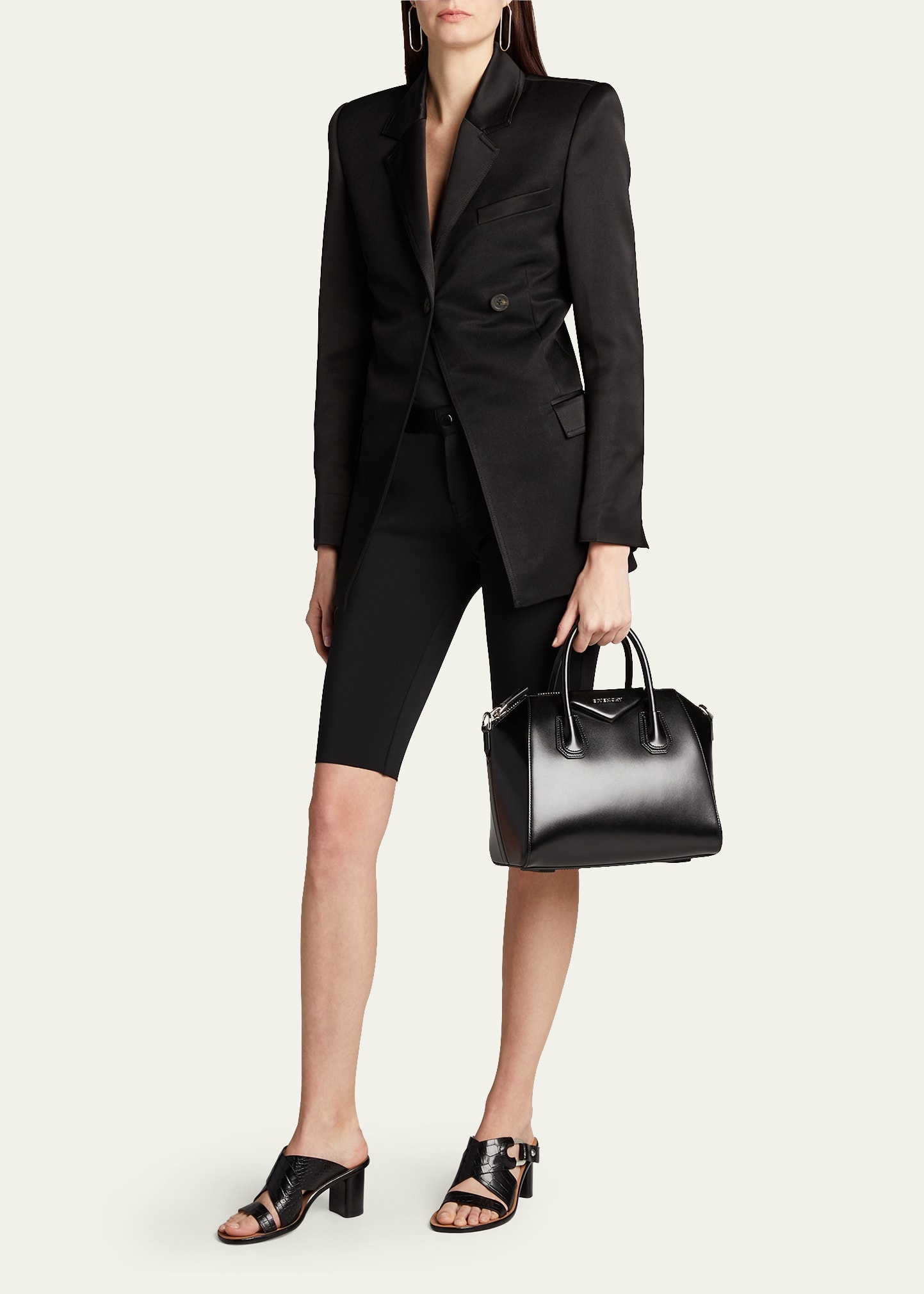 Antigona Small Leather Bag - 5