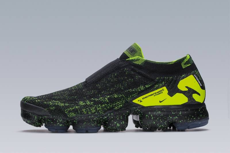 AVM-007 Nike® Air VaporMax Flyknit Moc 2 / Acronym® Black/Volt/Black - 1