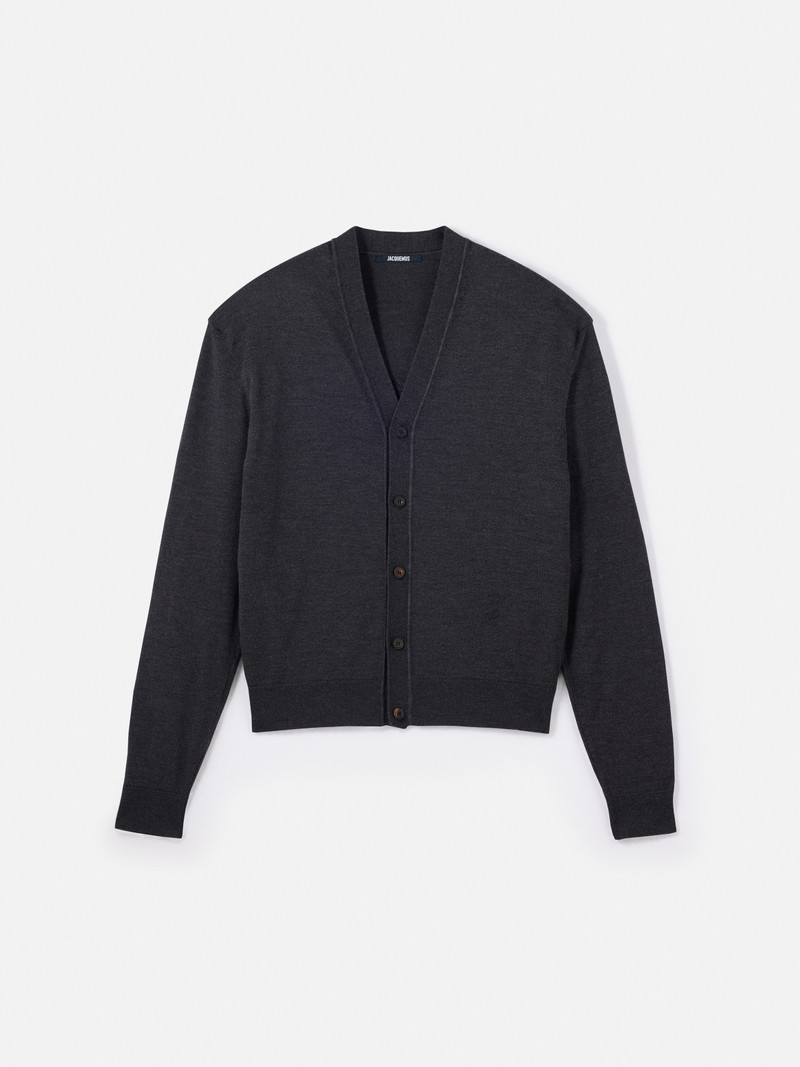 The J cardigan - 1