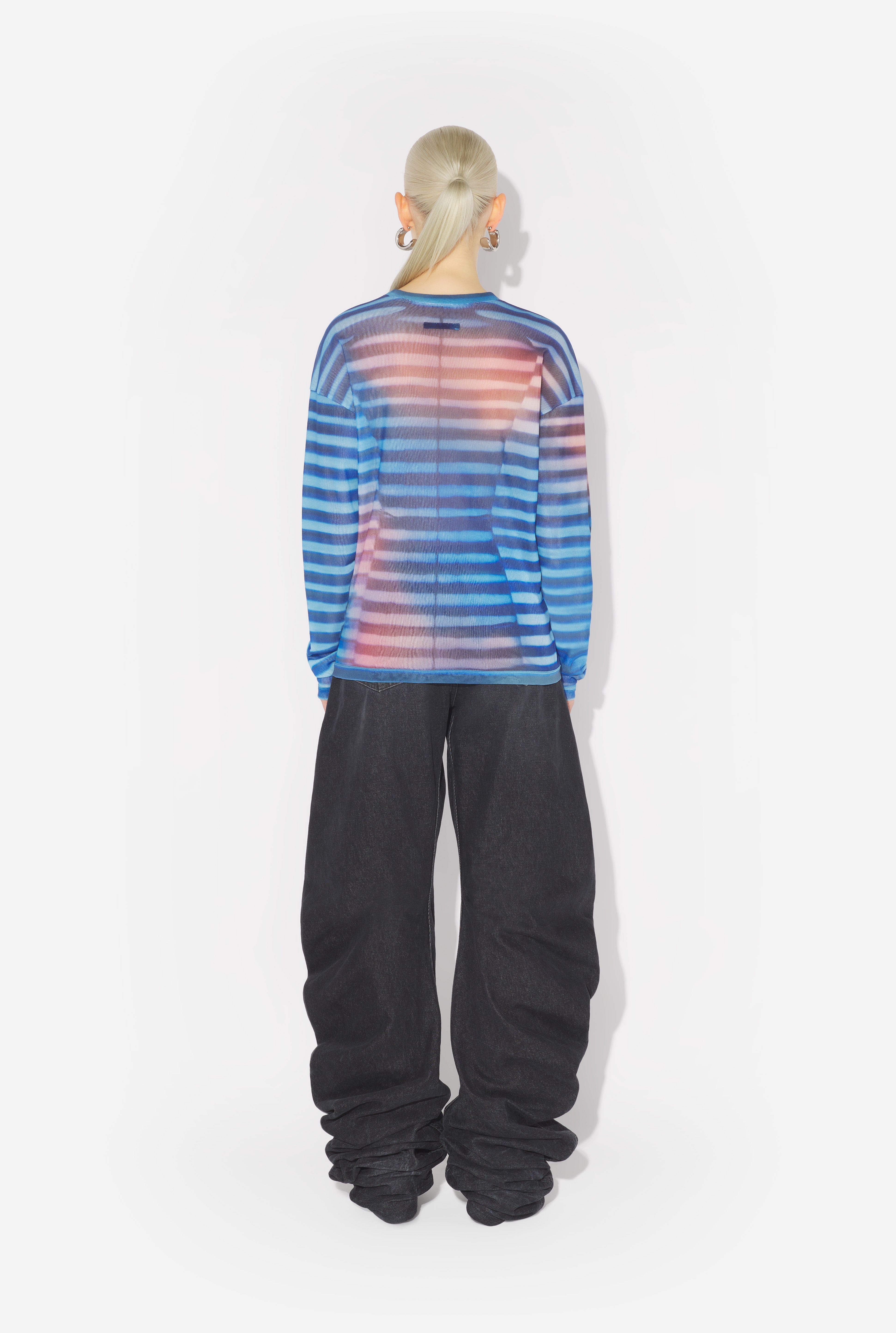 THE OVERSIZED AIR TOP - 2