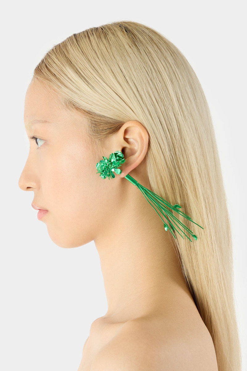 SUNNEI BOUQUET EARRING / green outlook
