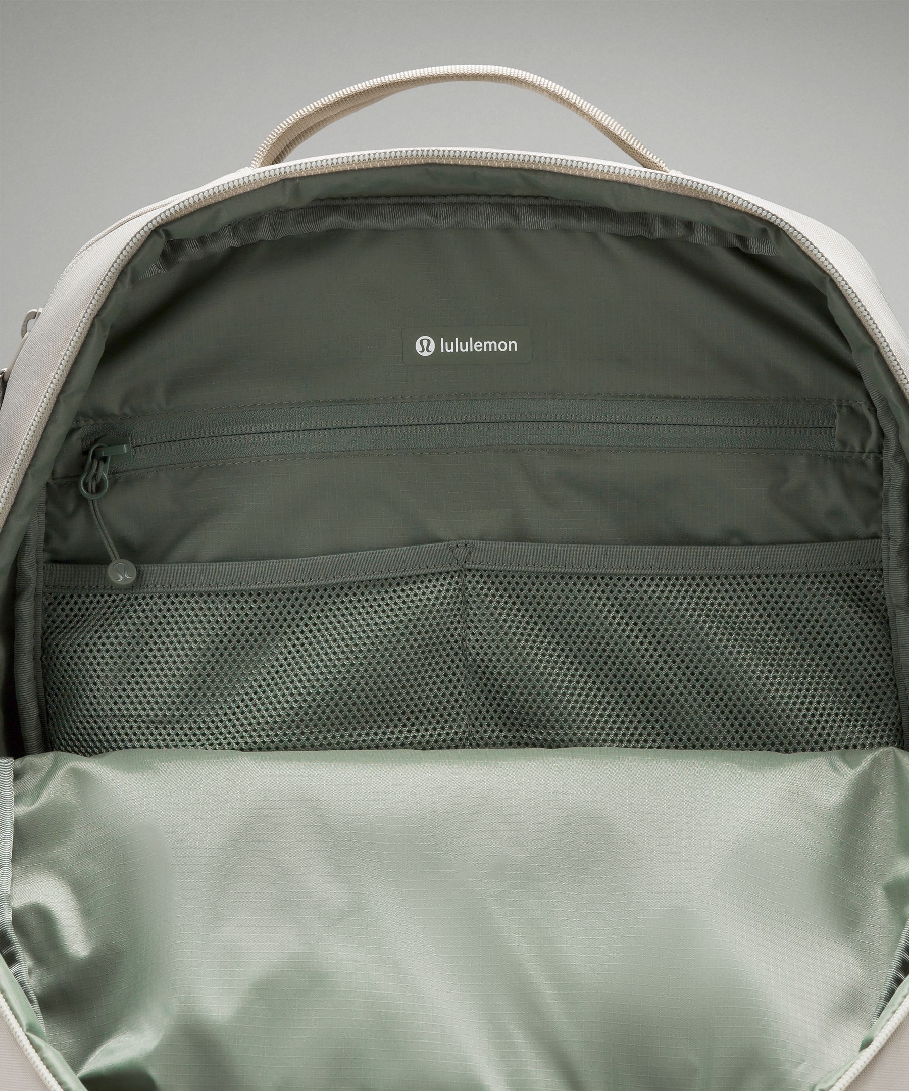 Double-Zip Backpack 22L - 5