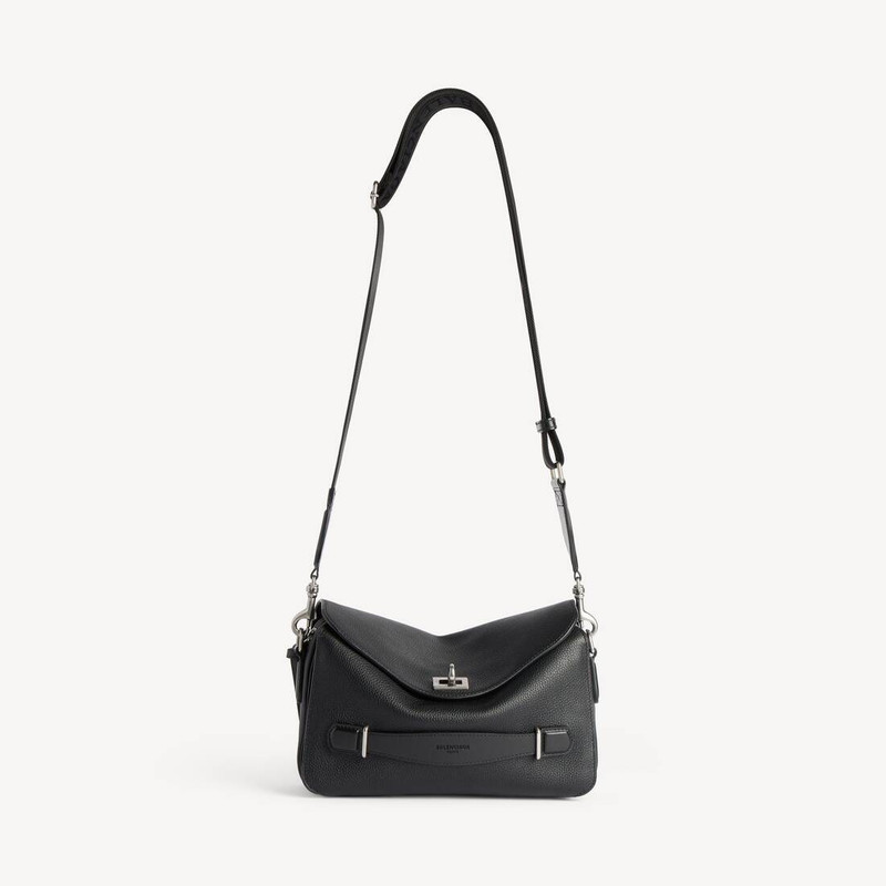 Men's Le 7 Cube Messenger Bag Small in Black 1