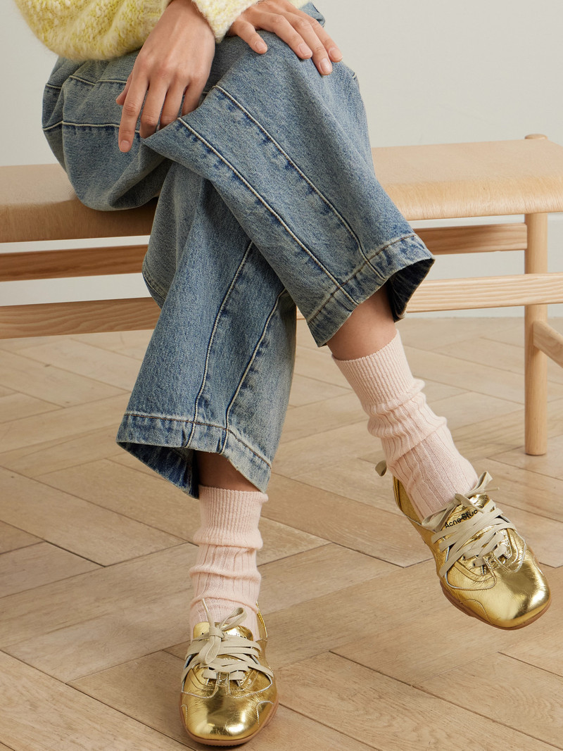 The Elder Statesman Ribbed Cashmere Socks outlook