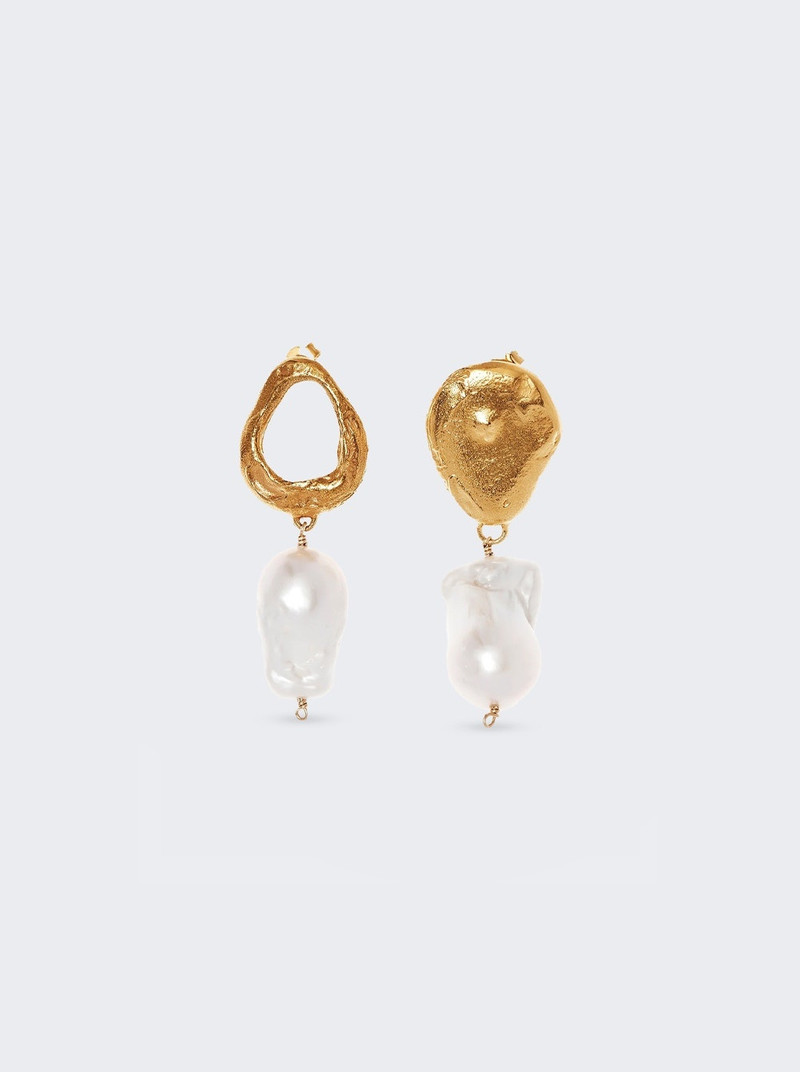 The Infernal Storm Pearl Earrings 24k Gold Plated 1