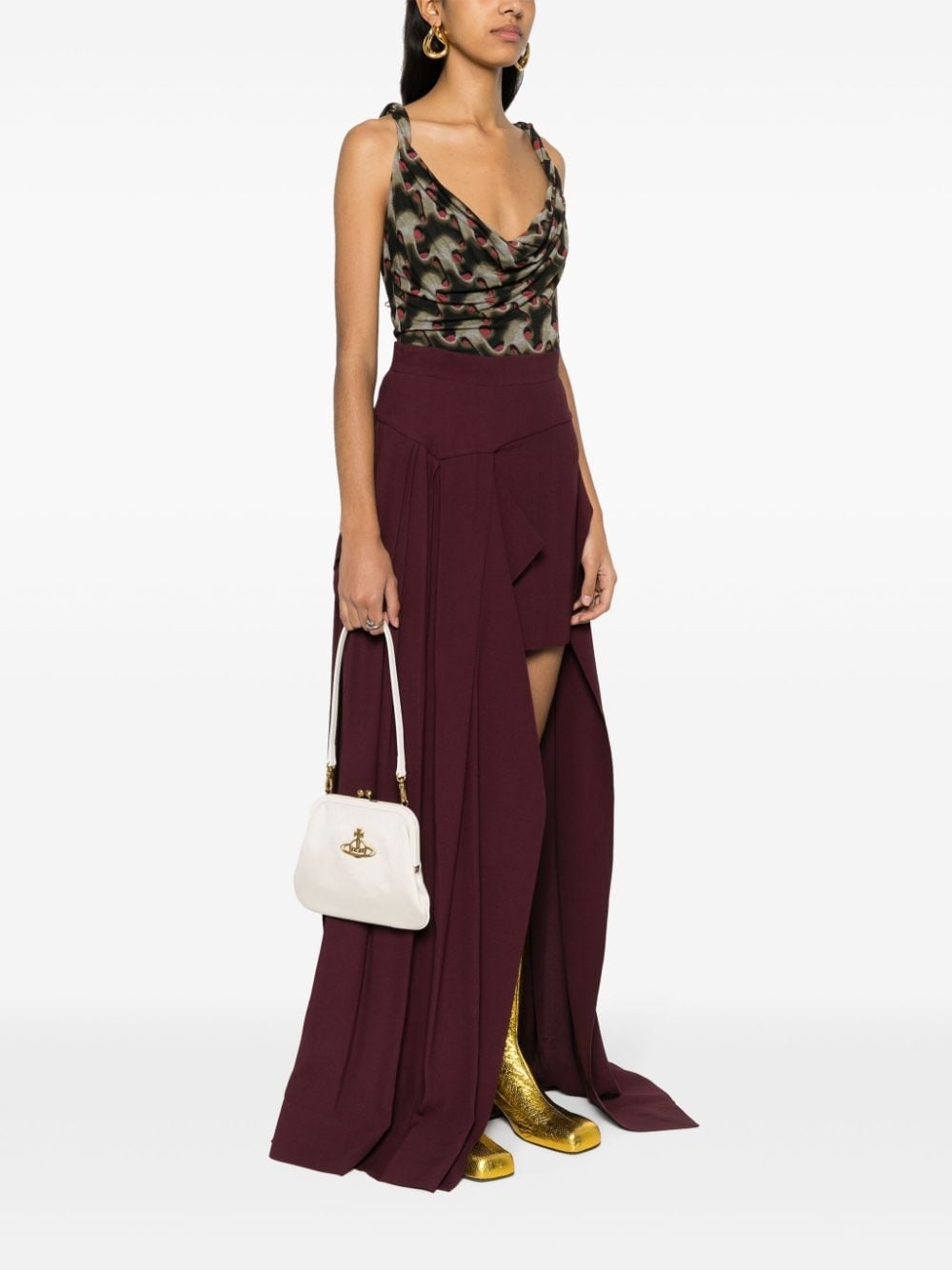 Vivienne's clutch bag - 2
